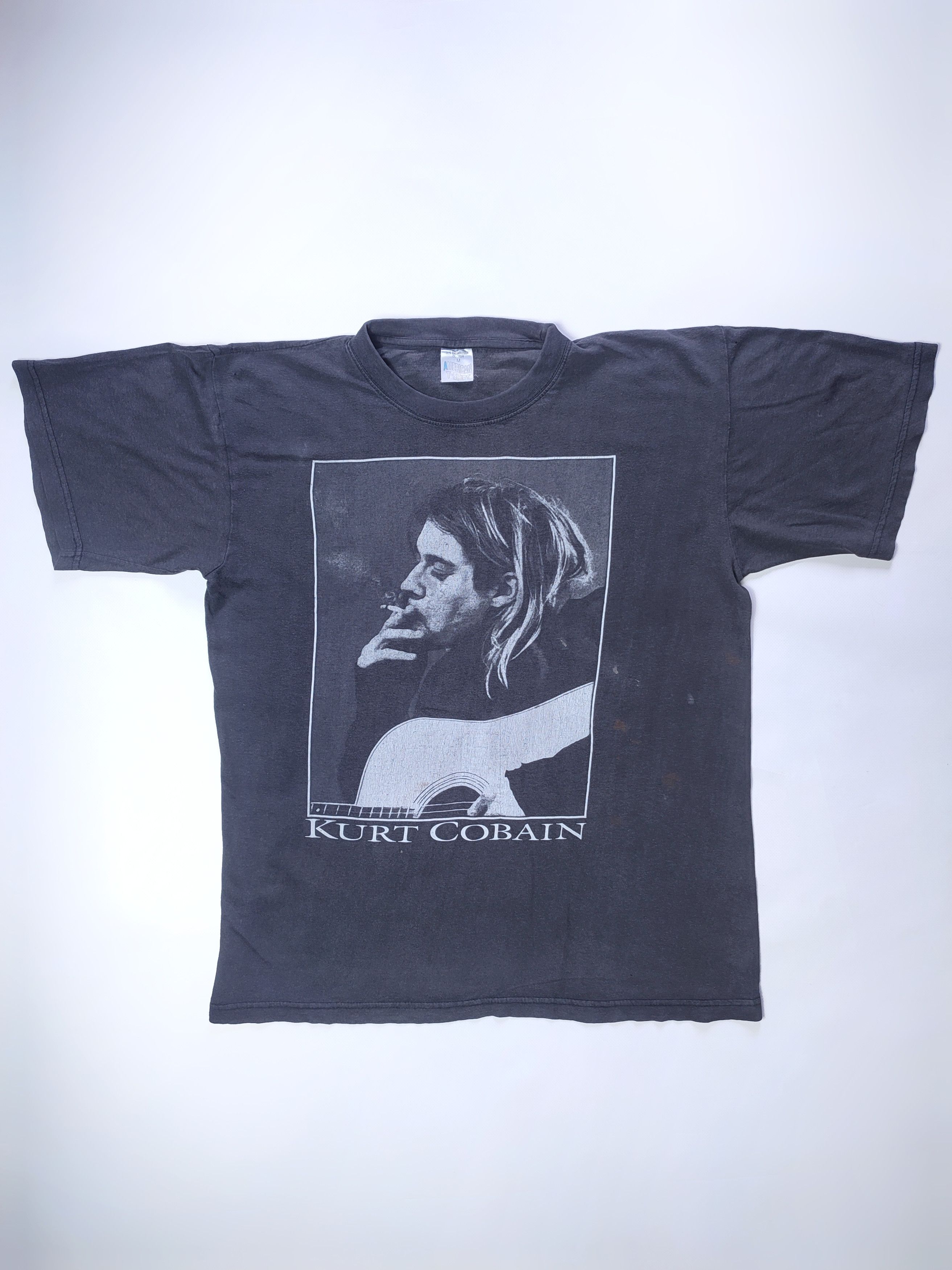 Band Tees Kurt Cobain Vintage Nirvana faded t-shirt Size US M / EU 48-50 / 2 - 2 Thumbnail