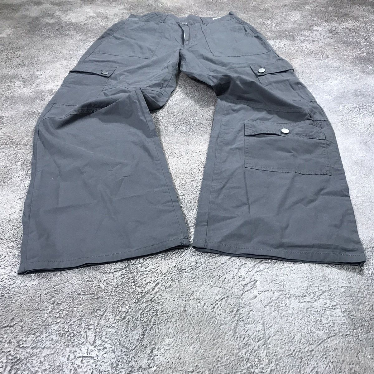 Vintage Y2K Baggy Cargo Pants Flared Parachute Streetwear Faded 29 Size US 29 - 1 Thumbnail