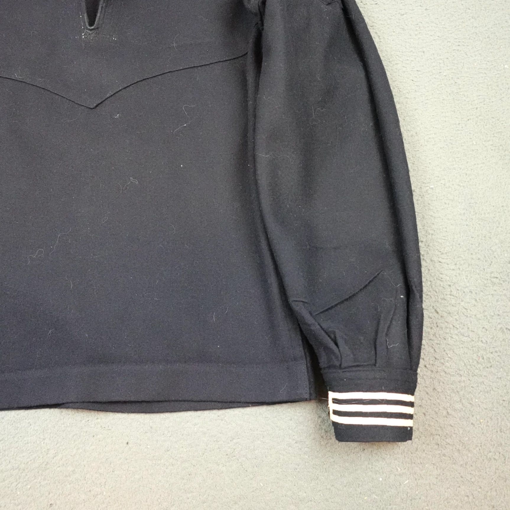 Vintage VINTAGE US Navy Jumper Mens 38L Blue Wool Dress Uniform USS Enterprise 70s Size US M / EU 48-50 / 2 - 2 Thumbnail