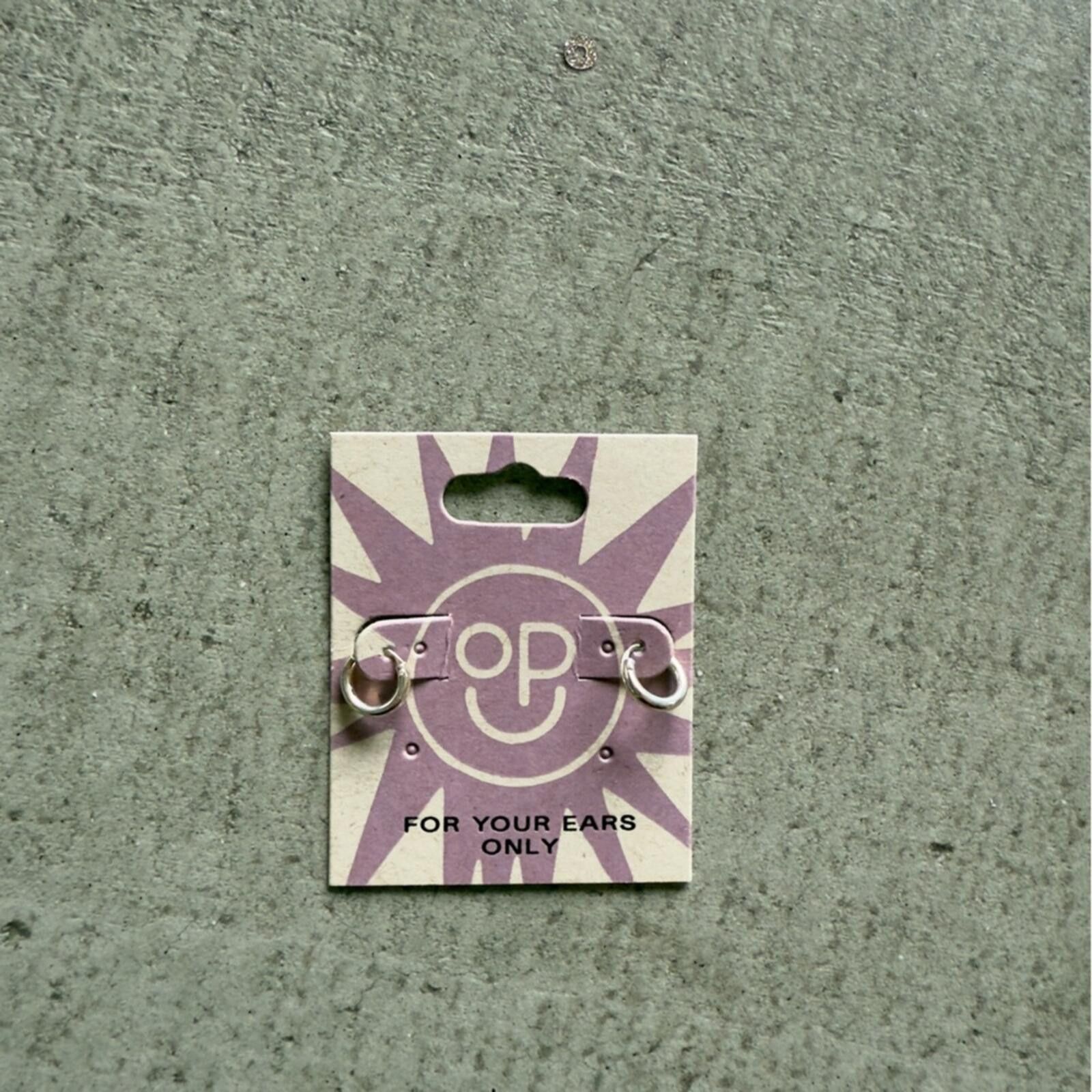 Urban Outfitters OPL / Sterling Silver Mini Hoop Earrings / Vintage Style Size ONE SIZE - 1 Thumbnail