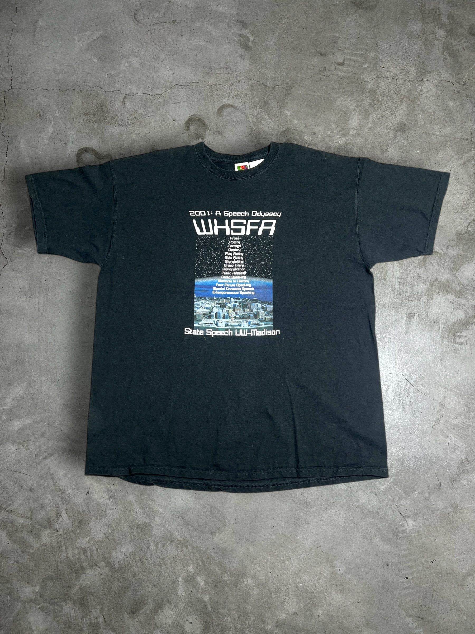 Vintage Vintage 2001 : A Speech Odyssey Graphic Tee (XXL) GTME537 Size US XXL / EU 58 / 5 - 1 Thumbnail