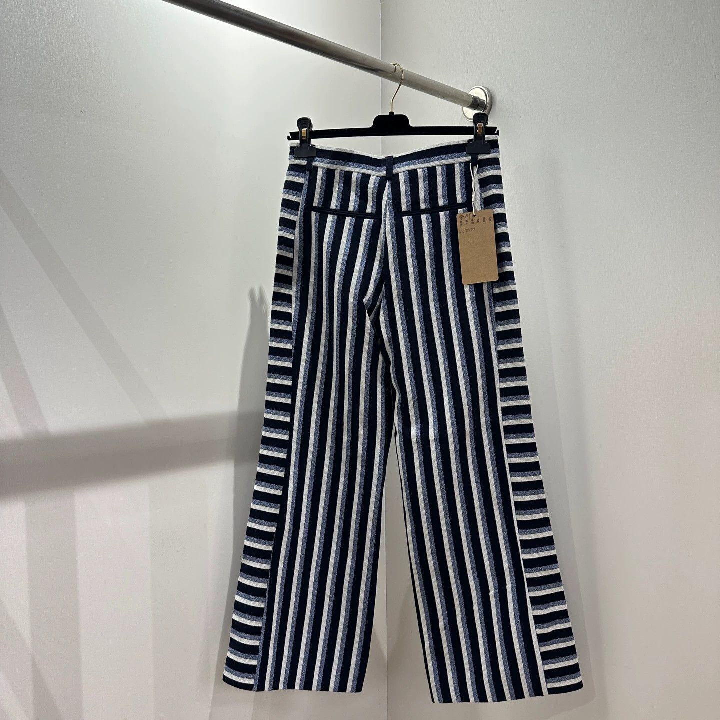 Chanel Chanel apr639 Cruise Striped Wool Trousers 36 Size 26" / US 2 / IT 38 - 2 Thumbnail
