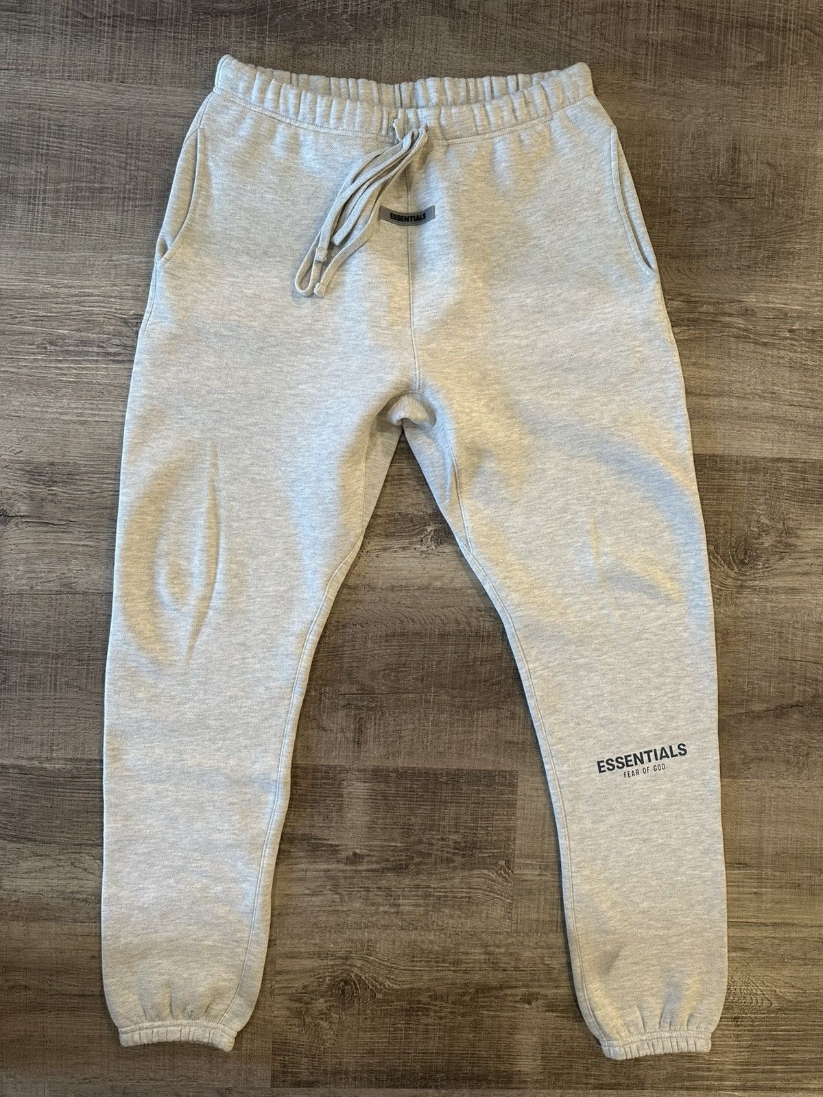 Essentials × Fear of God Fear of God Essentials Oatmeal Heather Sweatpants Size US 32 / EU 48 - 1 Thumbnail