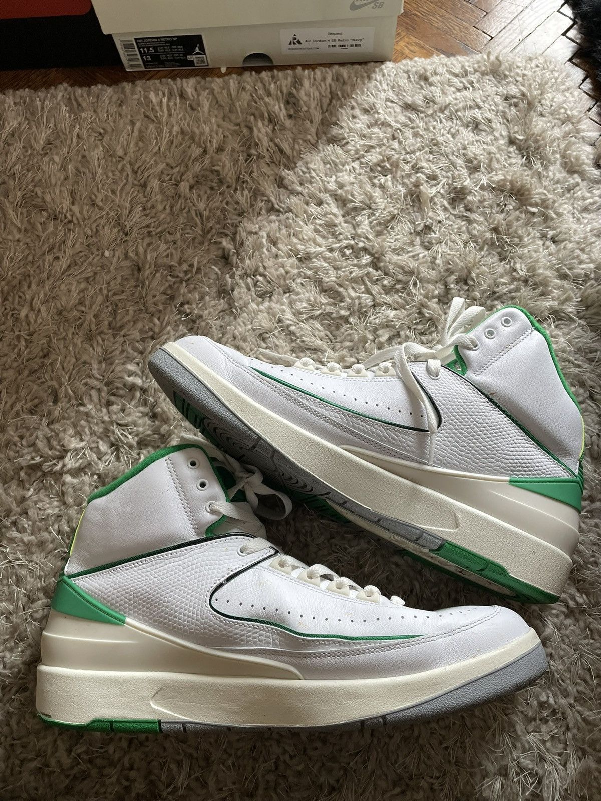 Jordan Brand Jordan 2 Lucky Green Size US 11 / EU 44 - 3 Thumbnail