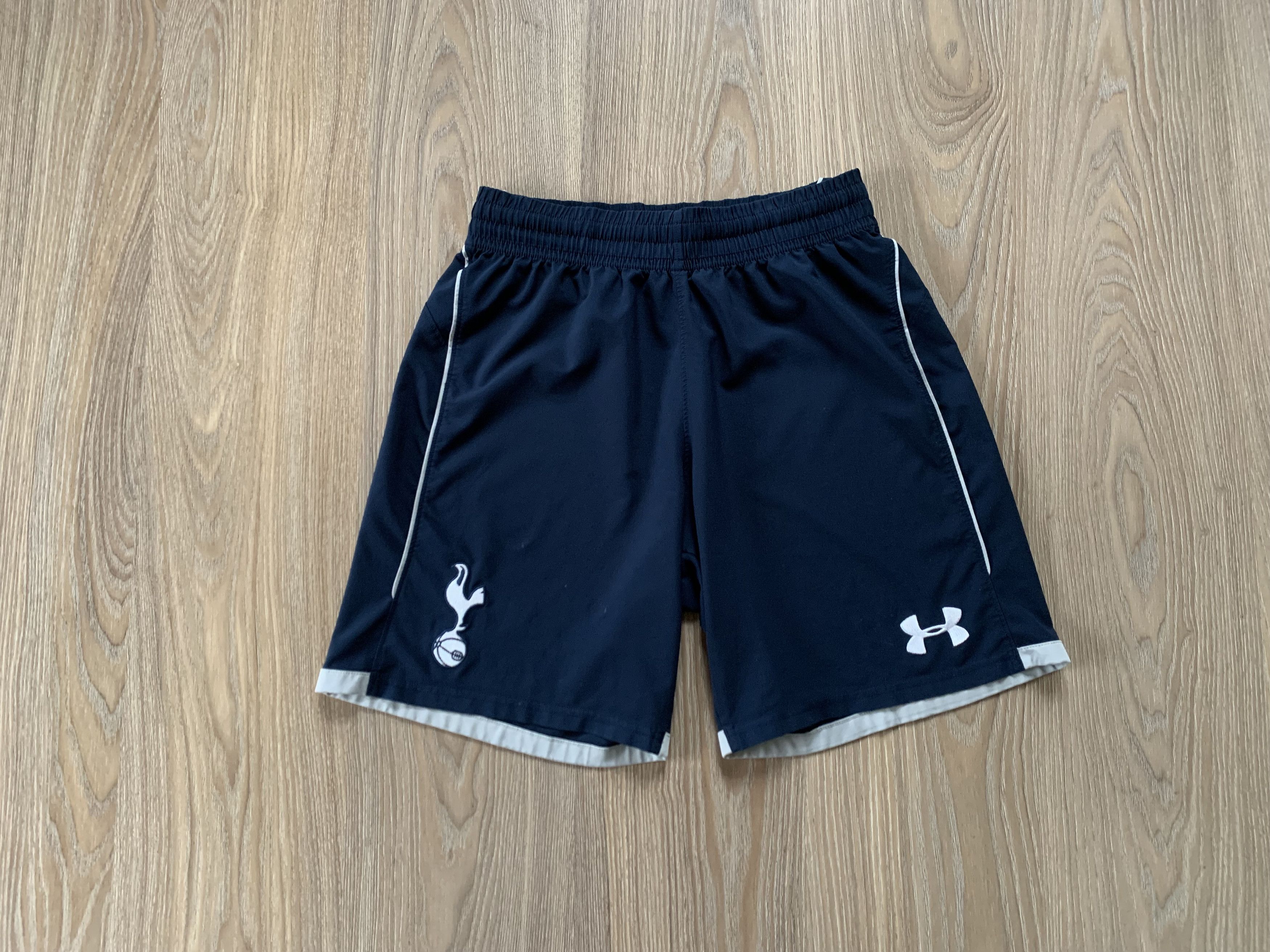 Under Armour Under Armour Tottenham Hotspur Football Shorts 2015 Size US 30 / EU 46 - 10 Thumbnail