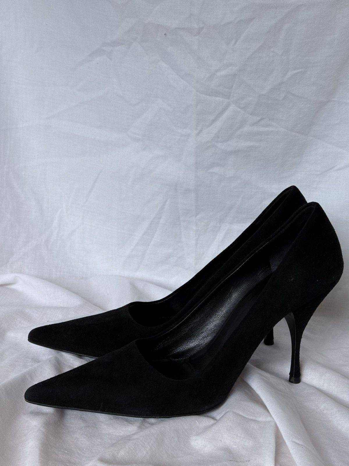Prada Prada Black Suede Classic Basic Pumps Heels Pointed Toe Size US 9 / IT 39 - 1 Thumbnail