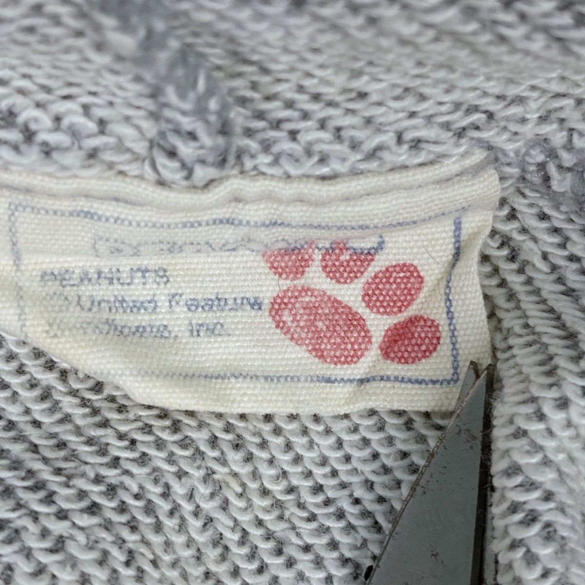 Peanuts × Vintage Vintage Peanuts Snoopy Printed Hoodie Gray Pullover Size US L / EU 52-54 / 3 - 6 Thumbnail
