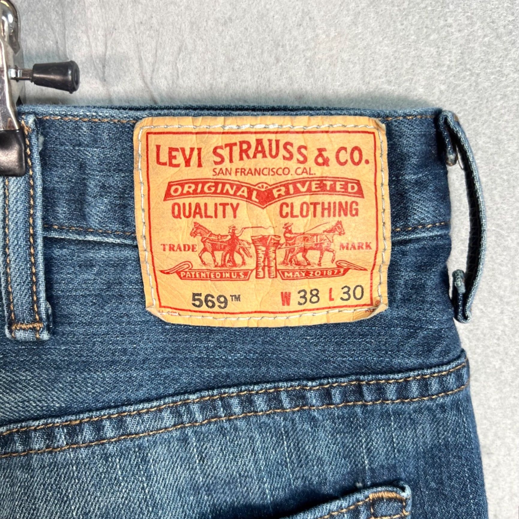 Levi's Levis 569 Loose Straight Jeans Mens 38x30 Blue Denim 100% Cotton Size US 38 / EU 54 - 3 Thumbnail