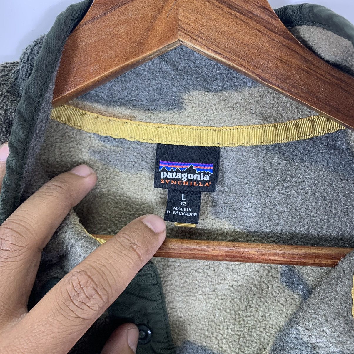 Patagonia Vintage Patagonia Fleece Camouflage Kids Size 12 Years Size US XXS / EU 40 - 5 Thumbnail