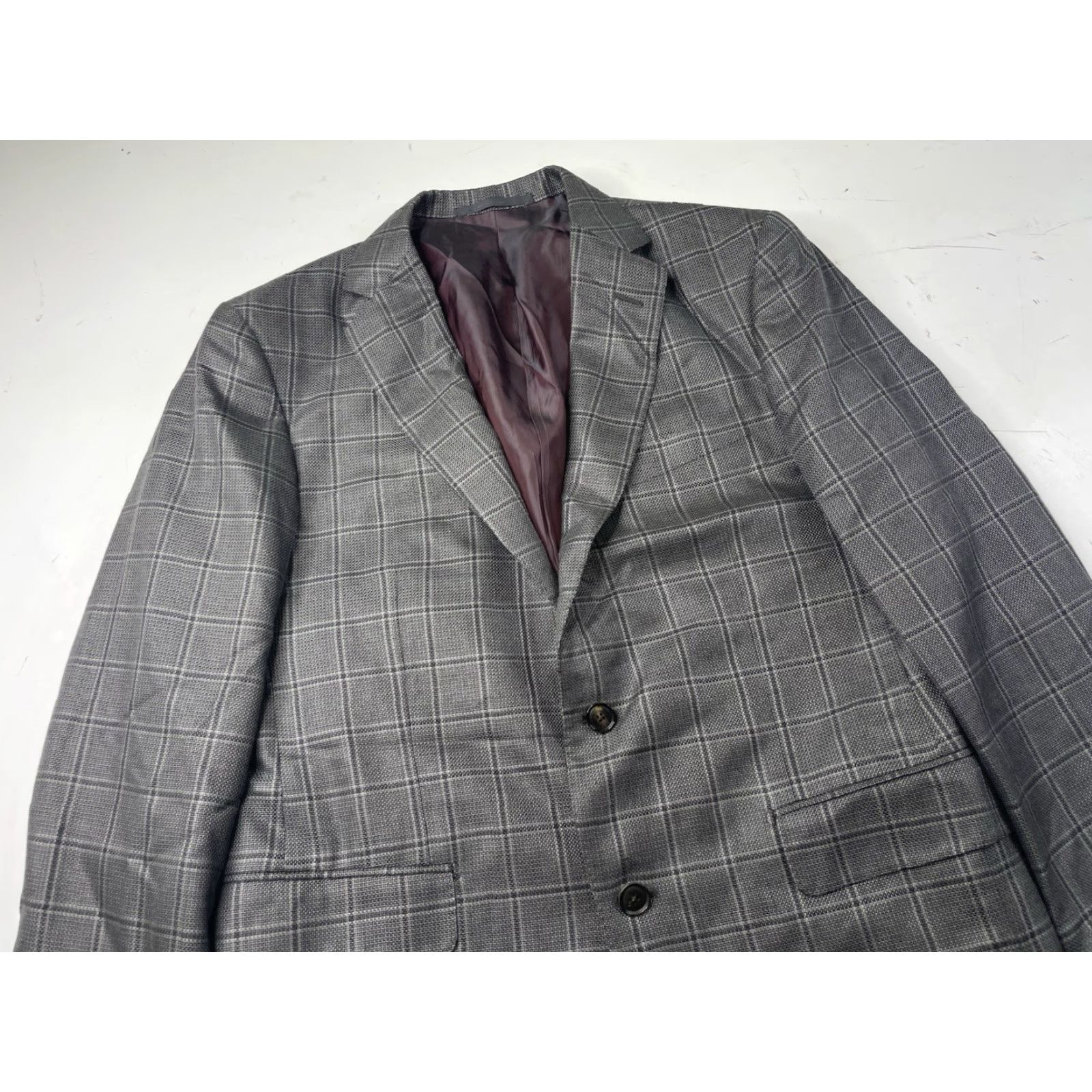 Pal Zileri **Pal Zileri Men's 42R Wool-Silk Double-Vented Plaid Jacket** User: Pal Zileri Men's 42R Wool-Silk Double-Vented Plaid Jacket Size US XS / EU 42 / 0 - 5 Thumbnail