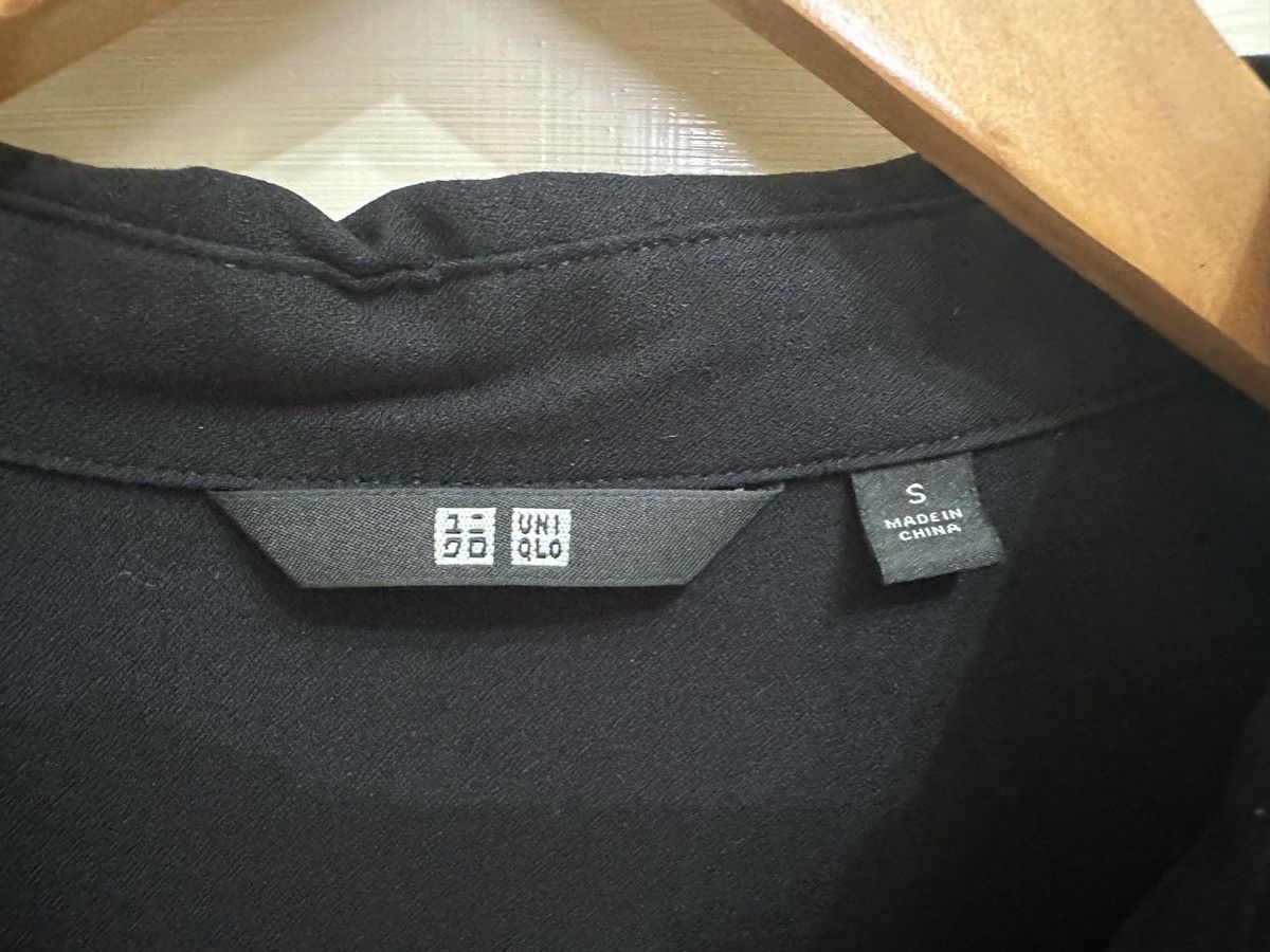 Uniqlo Uniqlo Shirt Size S / US 4 / IT 40 - 3 Thumbnail