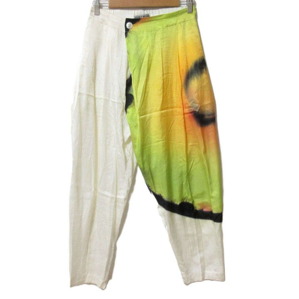 Issey Miyake Issey Miyake ISSEY MIYAKE Abstract Pattern Cropped Pants Textile Pants IM23FF042 DUTY FREE for USA Size ONE SIZE - 1 Thumbnail