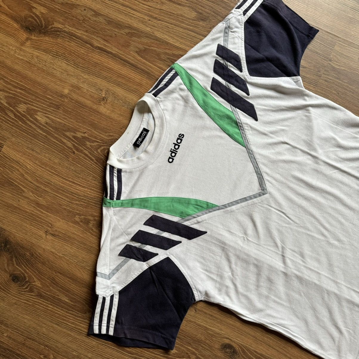 Adidas × Vintage Vintage Adidas Retro T Shirt 90s Y2K Size US M / EU 48-50 / 2 - 2 Thumbnail