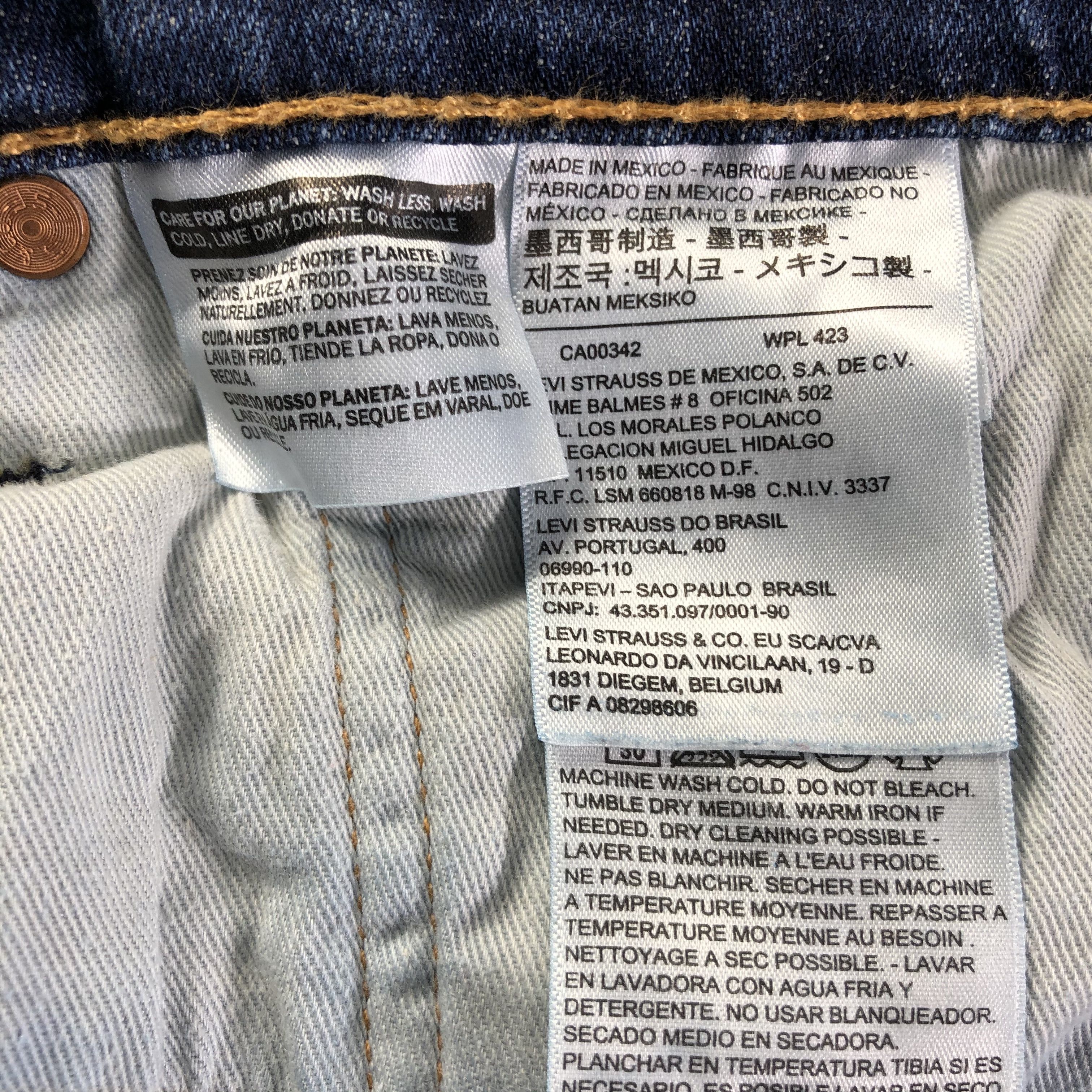 Levi's Vintage Blue Wash Levis 514 Jeans-J4330 Size US 35 - 11 Thumbnail