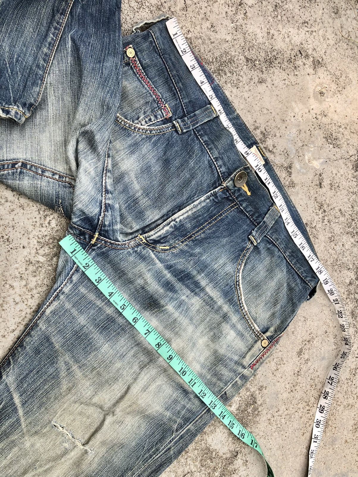 Edwin EDWIN BLUE TRIP BUCKLE BACK DISTRESSED DENIM Size US 37 - 10 Thumbnail