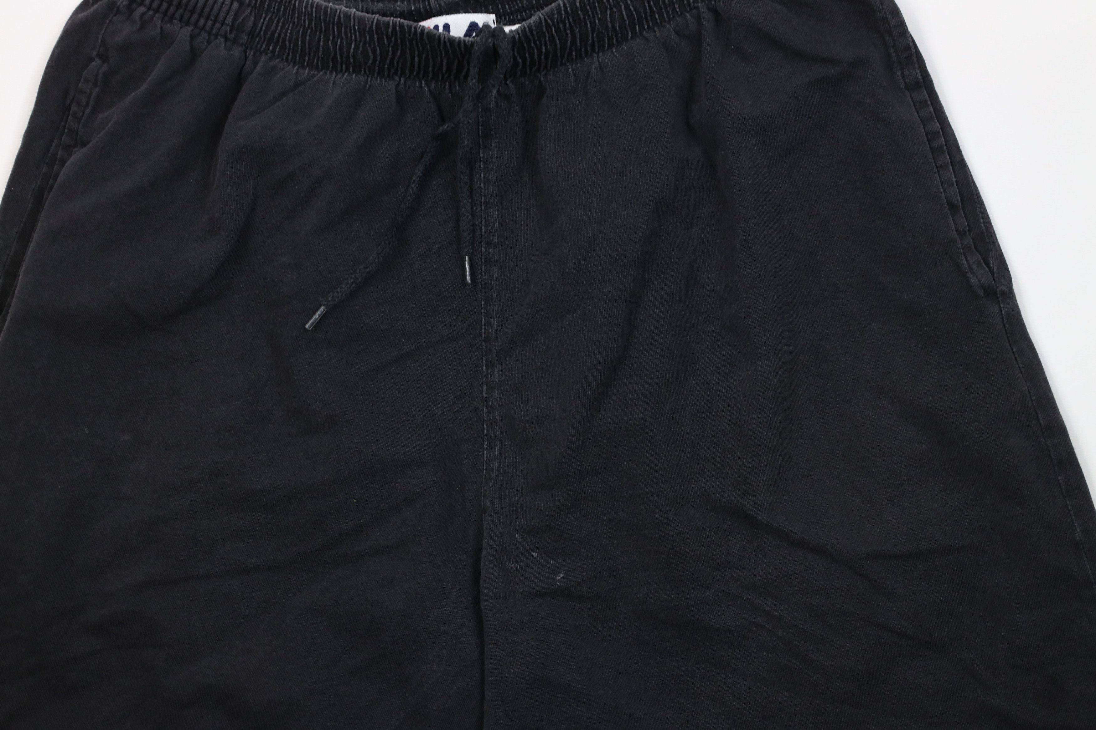 Fila Vintage 90s Fila Spell Out Above Knee Shorts Black Cotton Size US 34 / EU 50 - 3 Thumbnail
