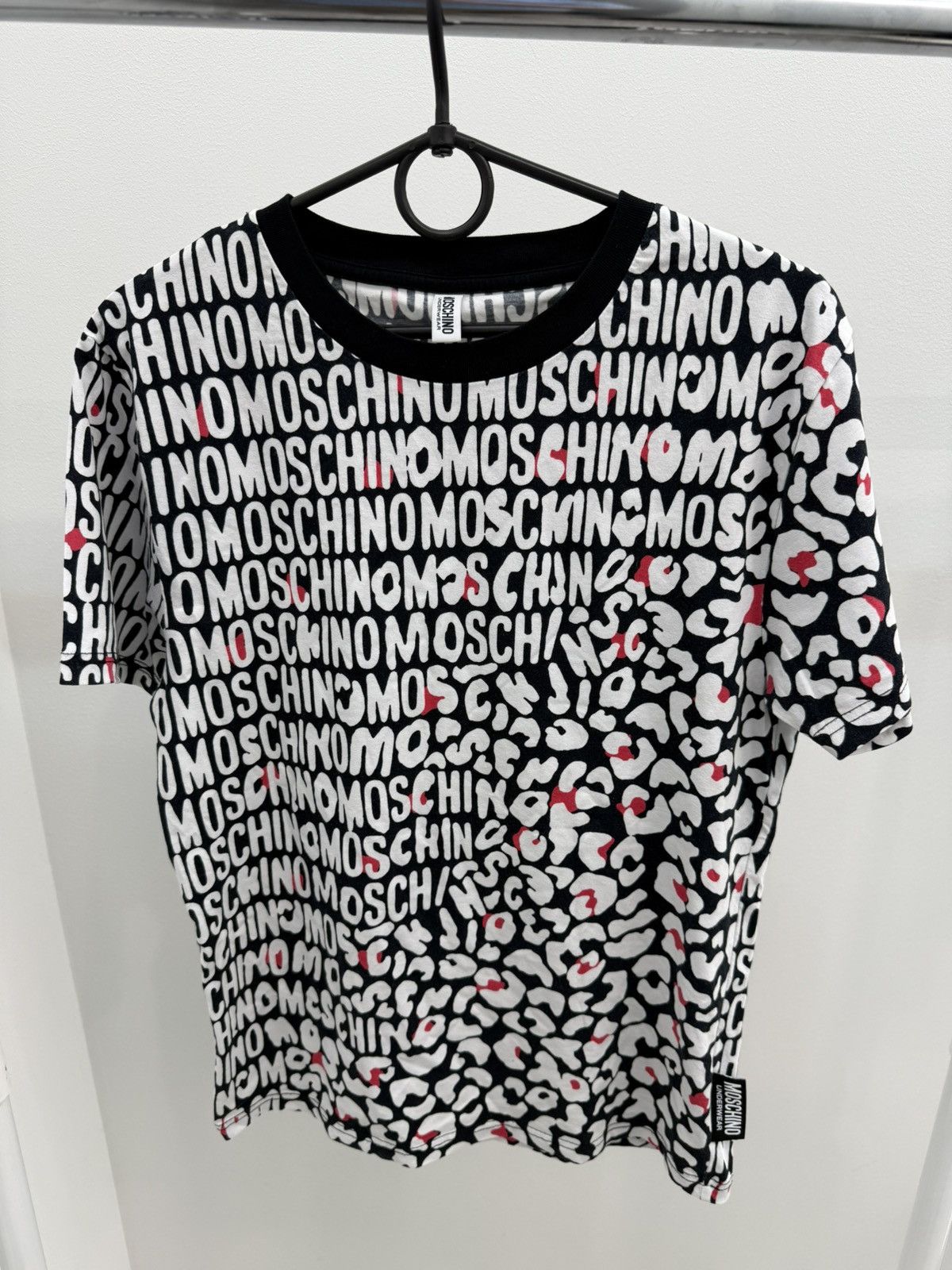 Moschino Moschino Multilogo Leopard Printed Cotton Tee T-shirt Size US S / EU 44-46 / 1 - 1 Thumbnail