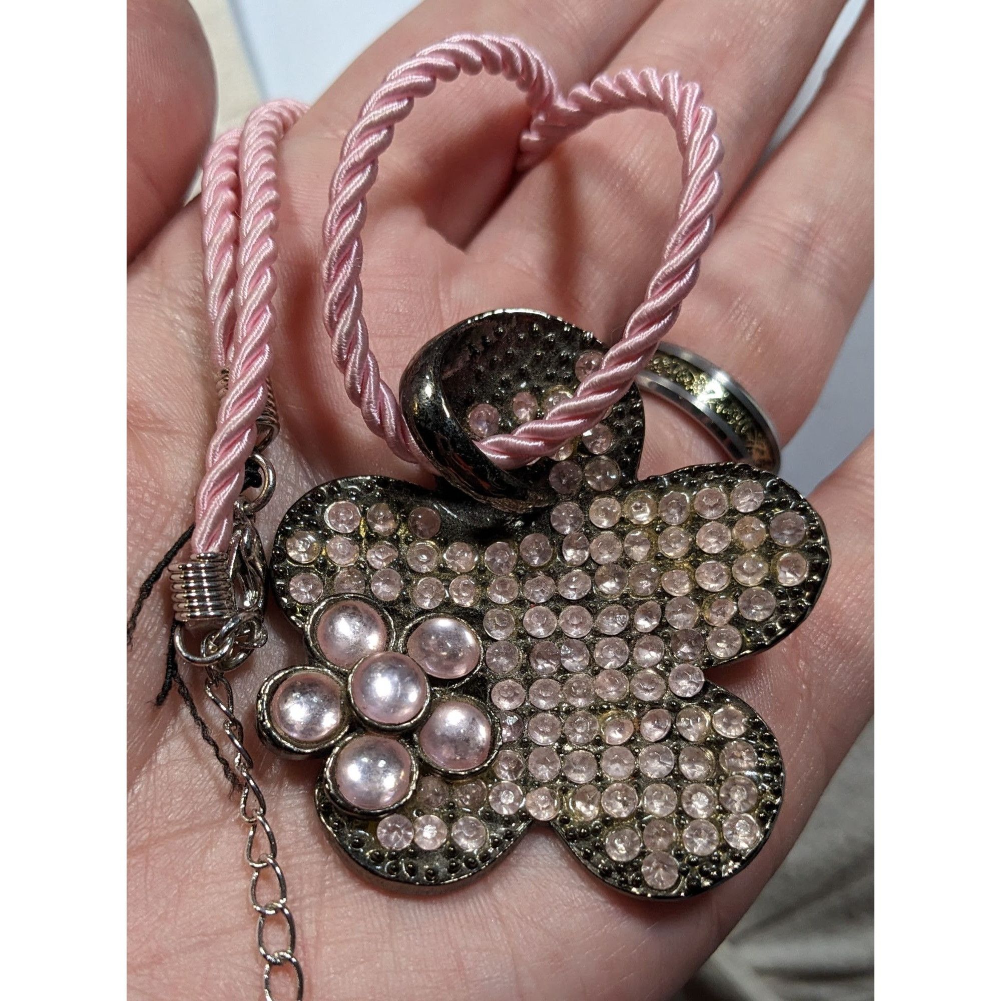 Other Vintage 90s Retro Pink Flower Pendant Necklace Size ONE SIZE - 5 Thumbnail