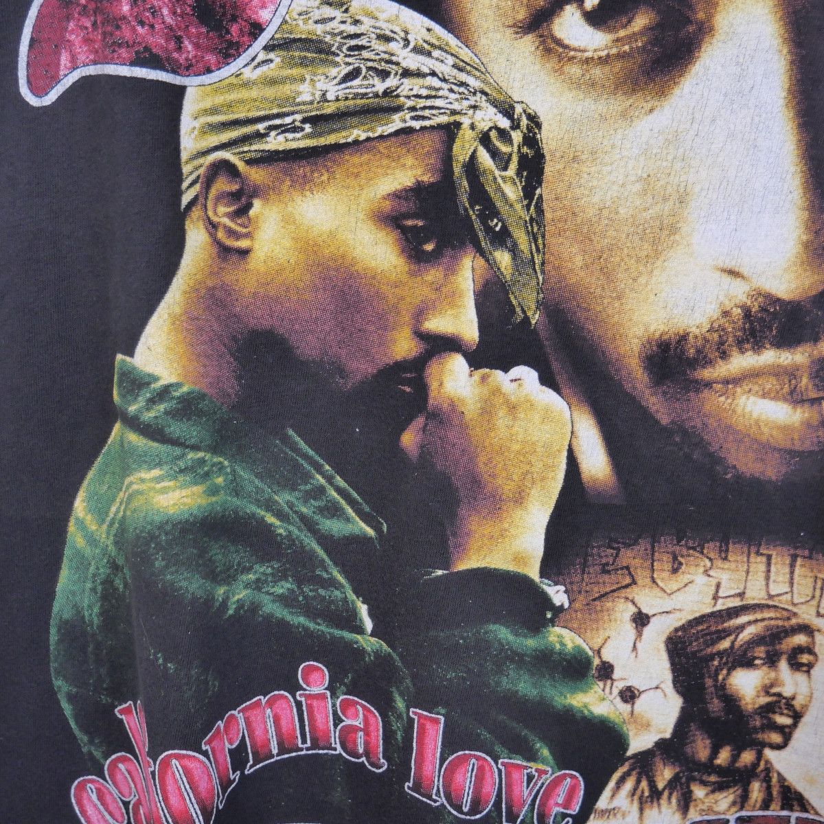 Other Vintage 2Pac 90s Shirt Size US XL / EU 56 / 4 - 4 Thumbnail