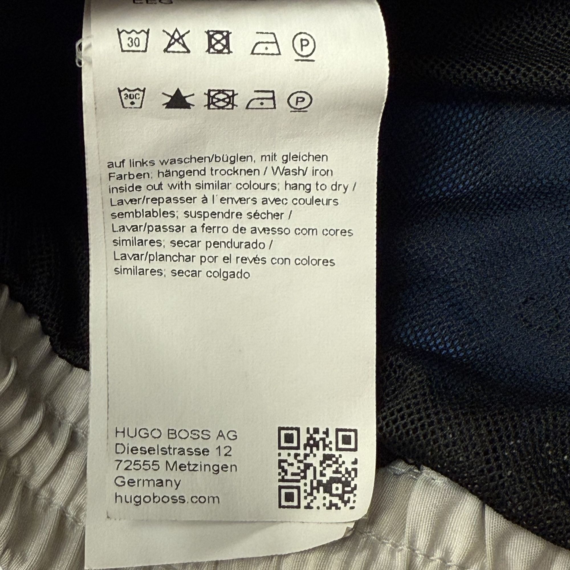 Hugo Boss Hugo Boss Blue Swim TRUNKS Spell Out Logo Athletic Shorts Size US 32 / EU 48 - 10 Thumbnail