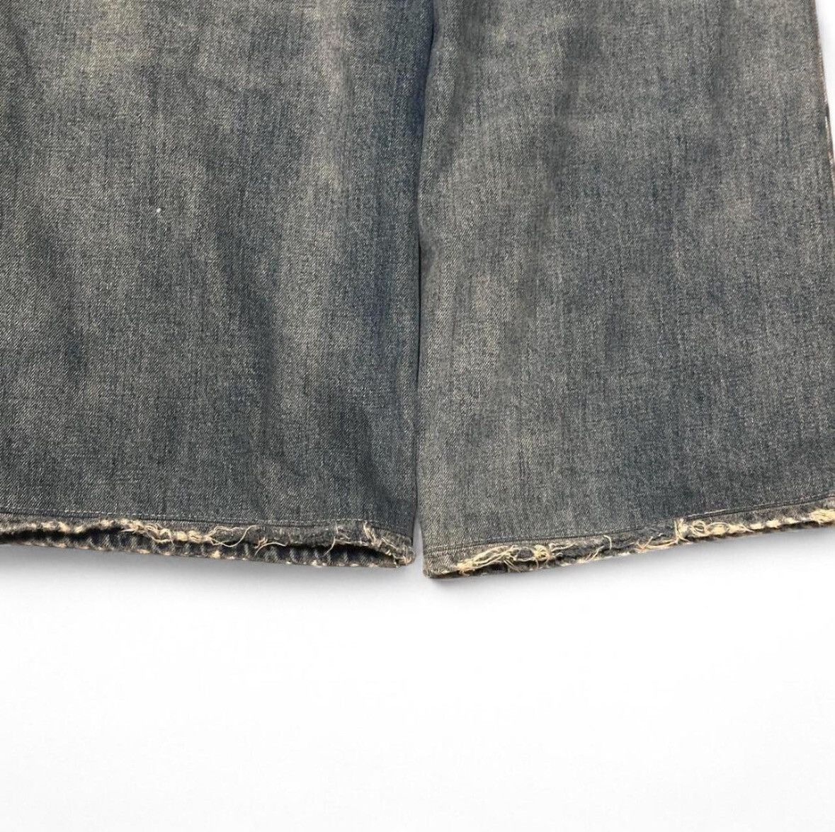 Pearled Ivory Pearled Ivory 1211 Indigo Denim Size US 30 / EU 46 - 4 Thumbnail