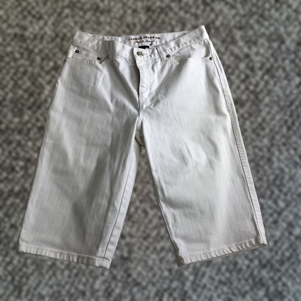 Ralph Lauren Lauren Ralph Lauren Bermuda Denim Short White Women's 4 Vintage? No—keep accurate: Lauren Ralph Lauren Bermuda Denim Short White Women's 4 Jasmine? Size 27" / US 4 / IT 40 - 1 Thumbnail