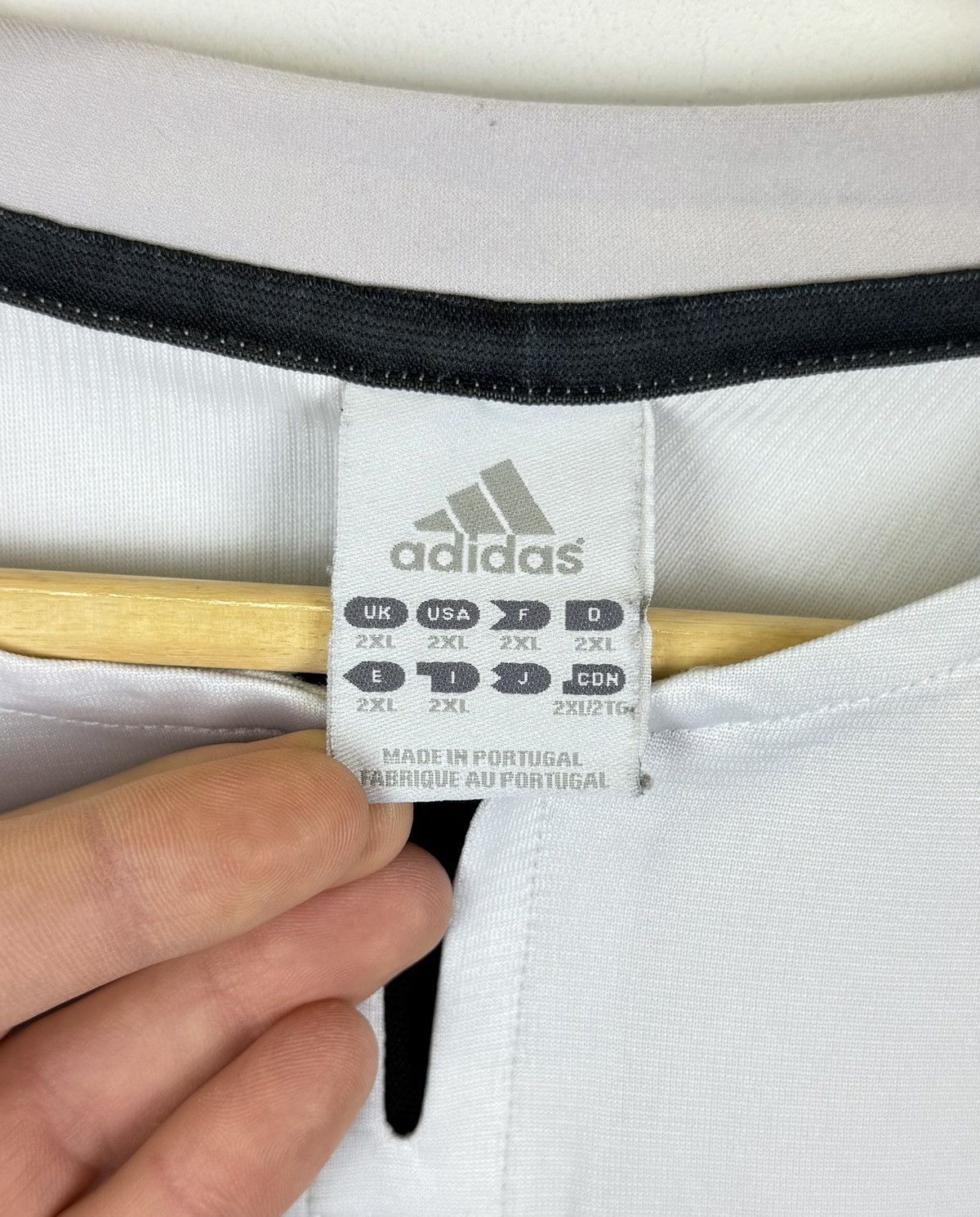 Adidas Vintage Real Madrid 2003/2004 Soccer Jersey Football Shirt Size US XXL / EU 58 / 5 - 7 Thumbnail
