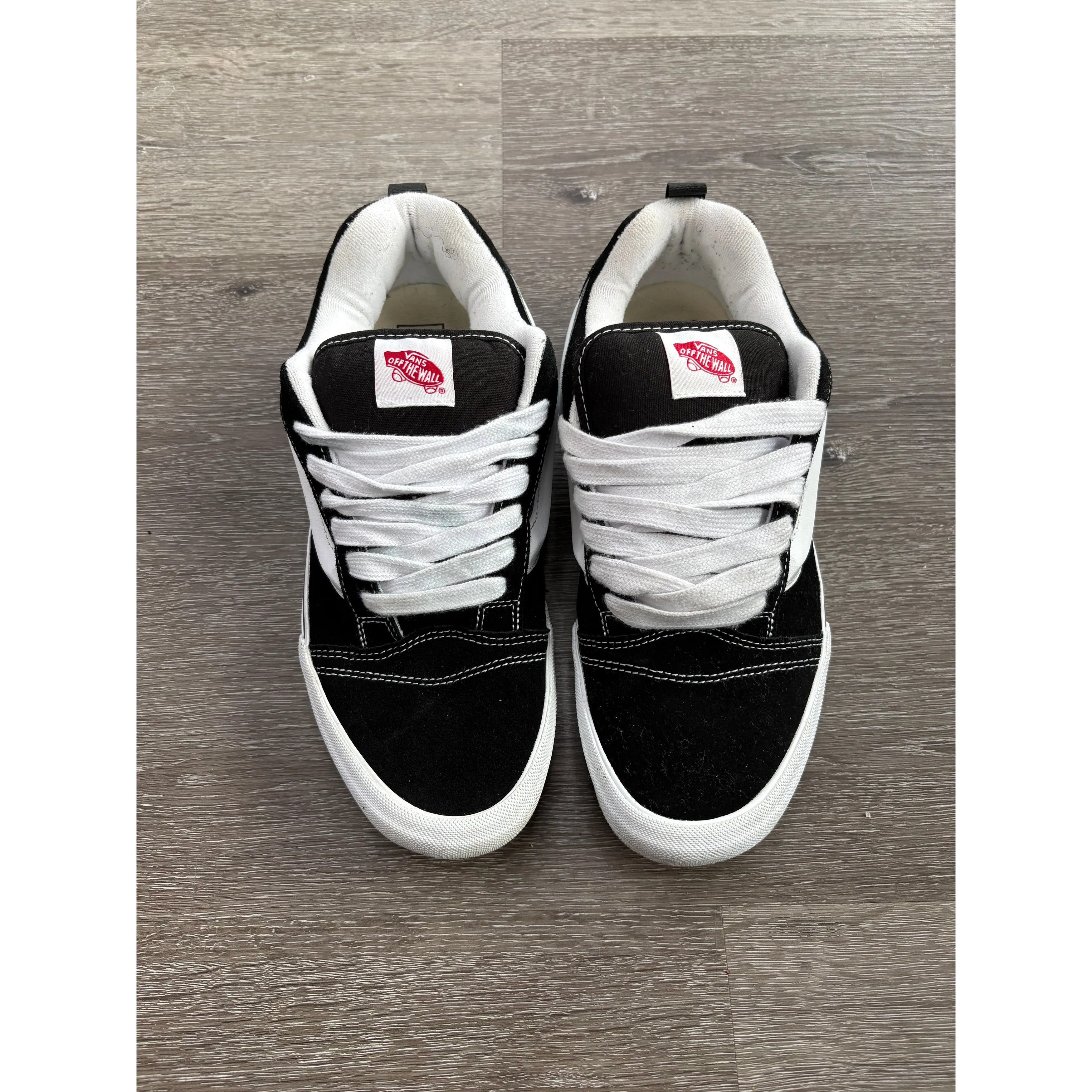 Vans Vans Knu Skool "Black White" **PRE-OWNED** - 11.5M Size US 11.5 / EU 44-45 - 3 Thumbnail