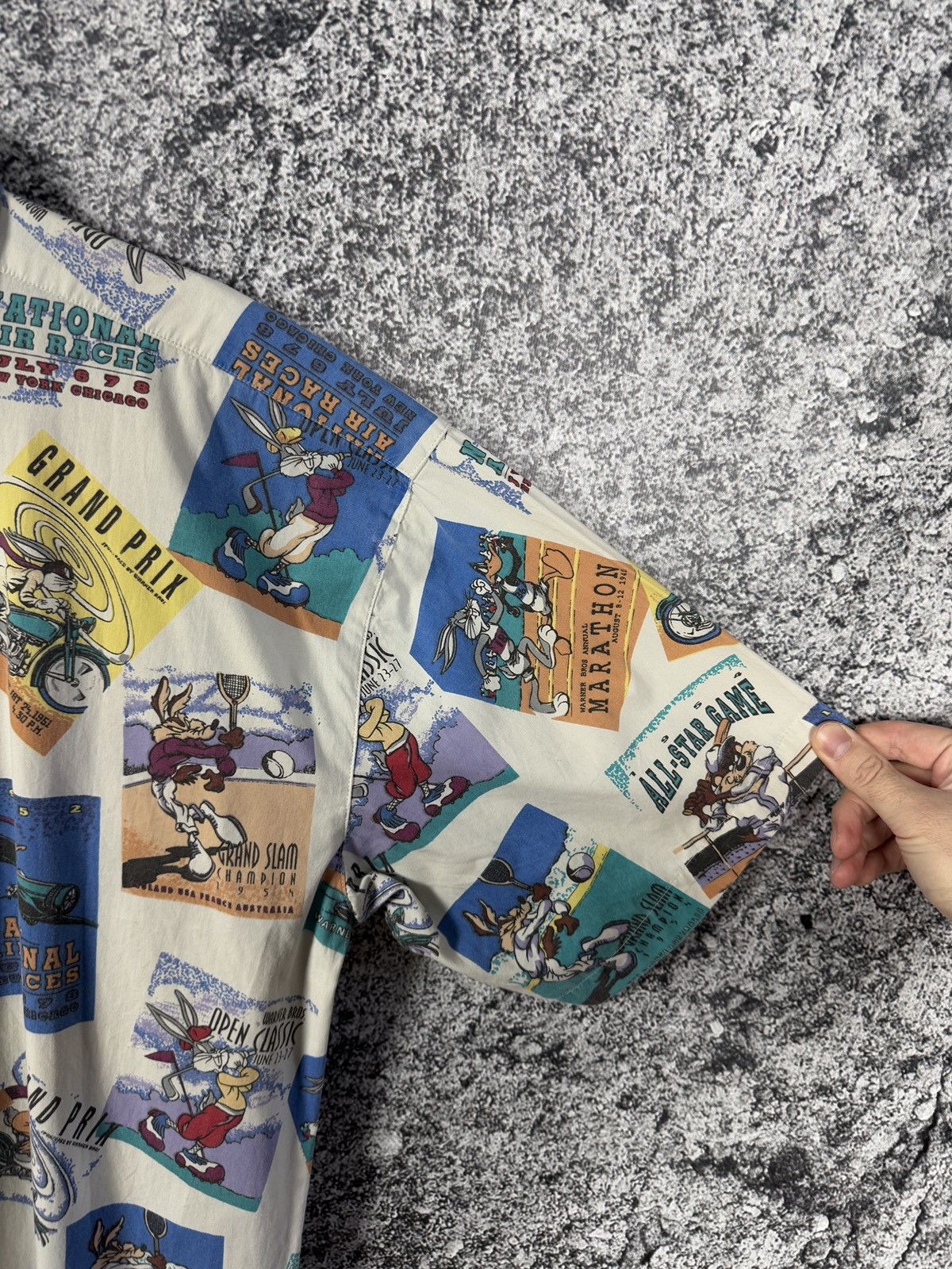 Warner Bros Rare Vintage 1993 Warner Bros Short Sleeve Shirt Bunny Taz Size US M / EU 48-50 / 2 - 7 Thumbnail