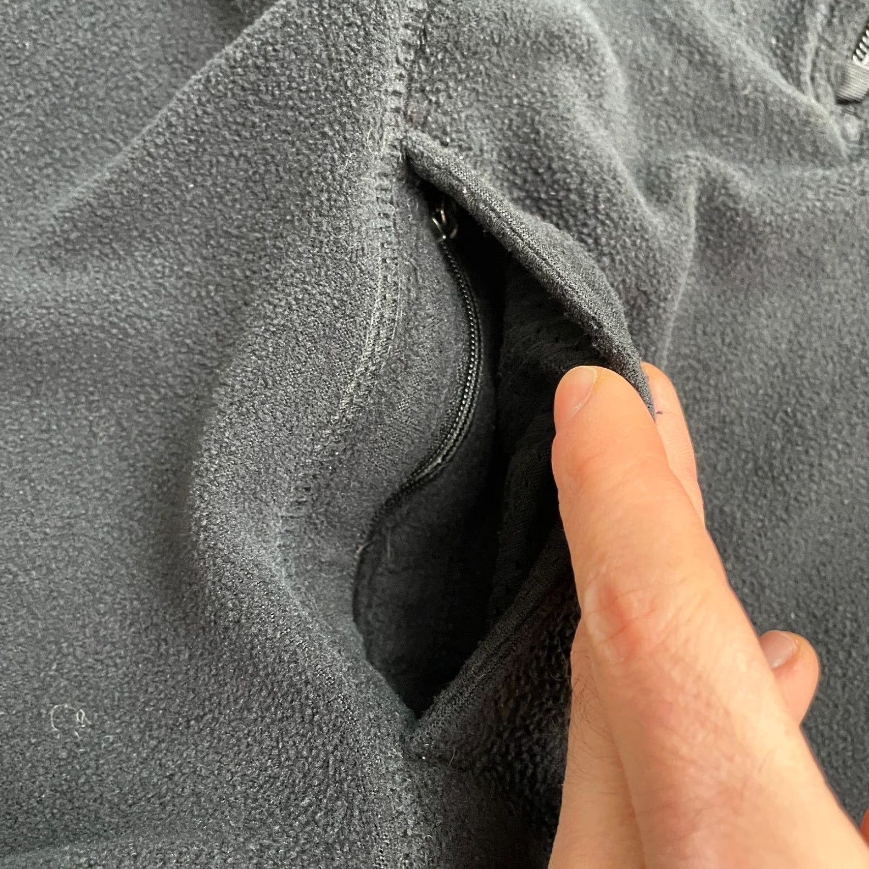 Patagonia VINTAGE Patagonia Jacket Womens M Black 1/2 Zip Fleece Synchilla Outdoor Classic Outdoor Mid-Length Casual Size M / US 6-8 / IT 42-44 - 5 Thumbnail