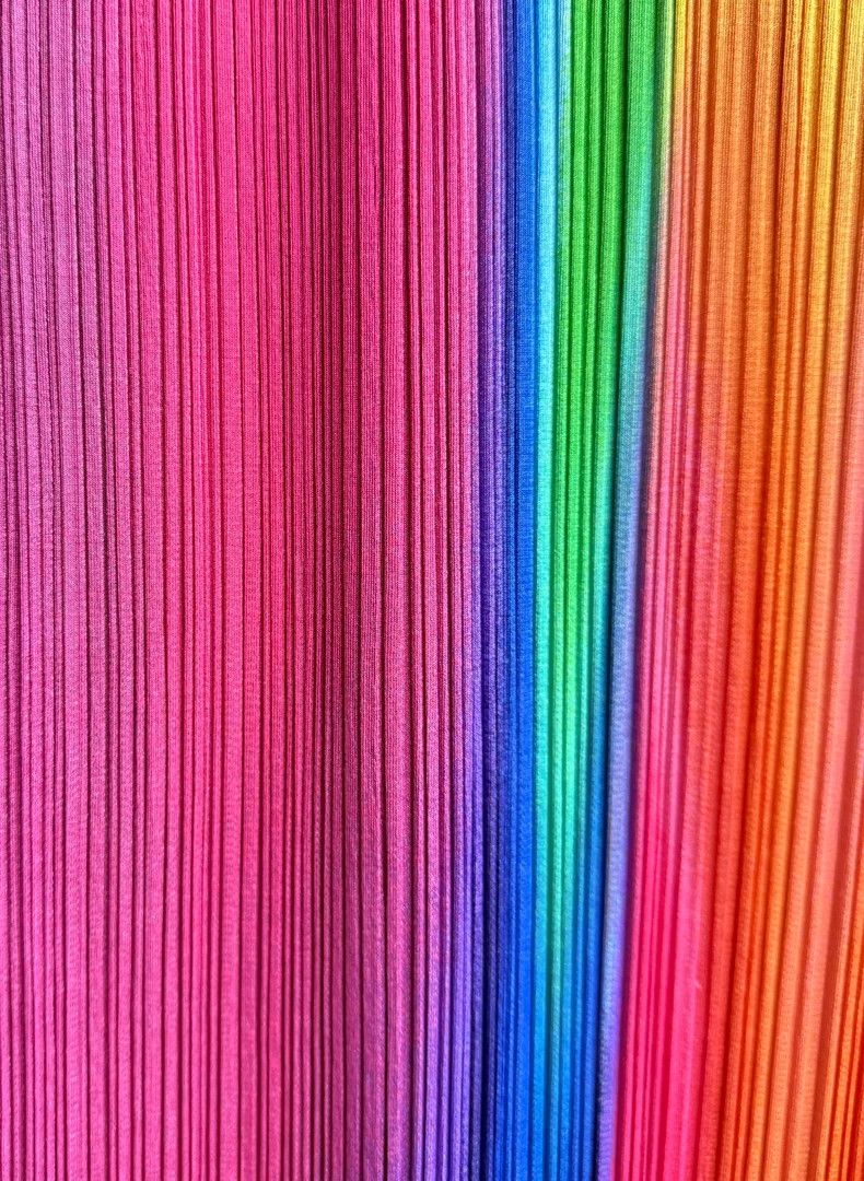 Issey Miyake Issey Miyake size:3 Rainbow Aurora pleated dress Size S / US 4 / IT 40 - 2 Thumbnail
