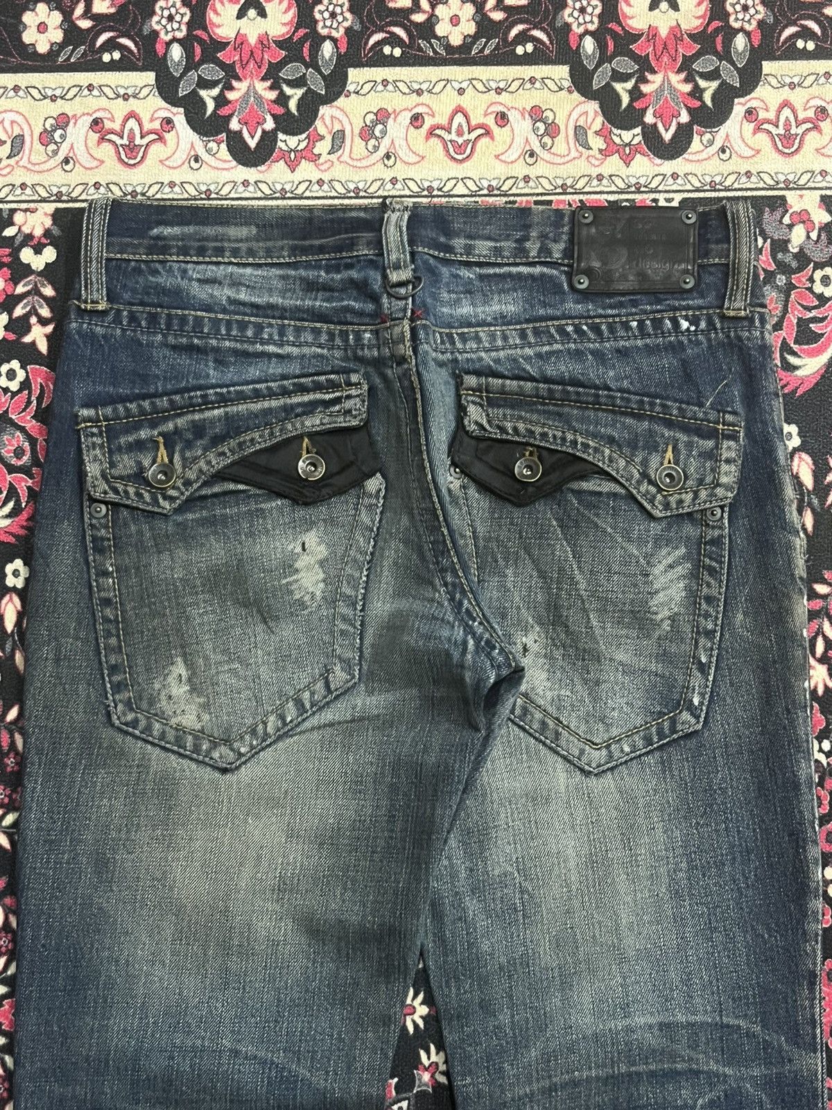 semanticdesign Vintage Semantic Design Chain Zipper Distressed Flare Jeans Size US 32 / EU 48 - 9 Thumbnail