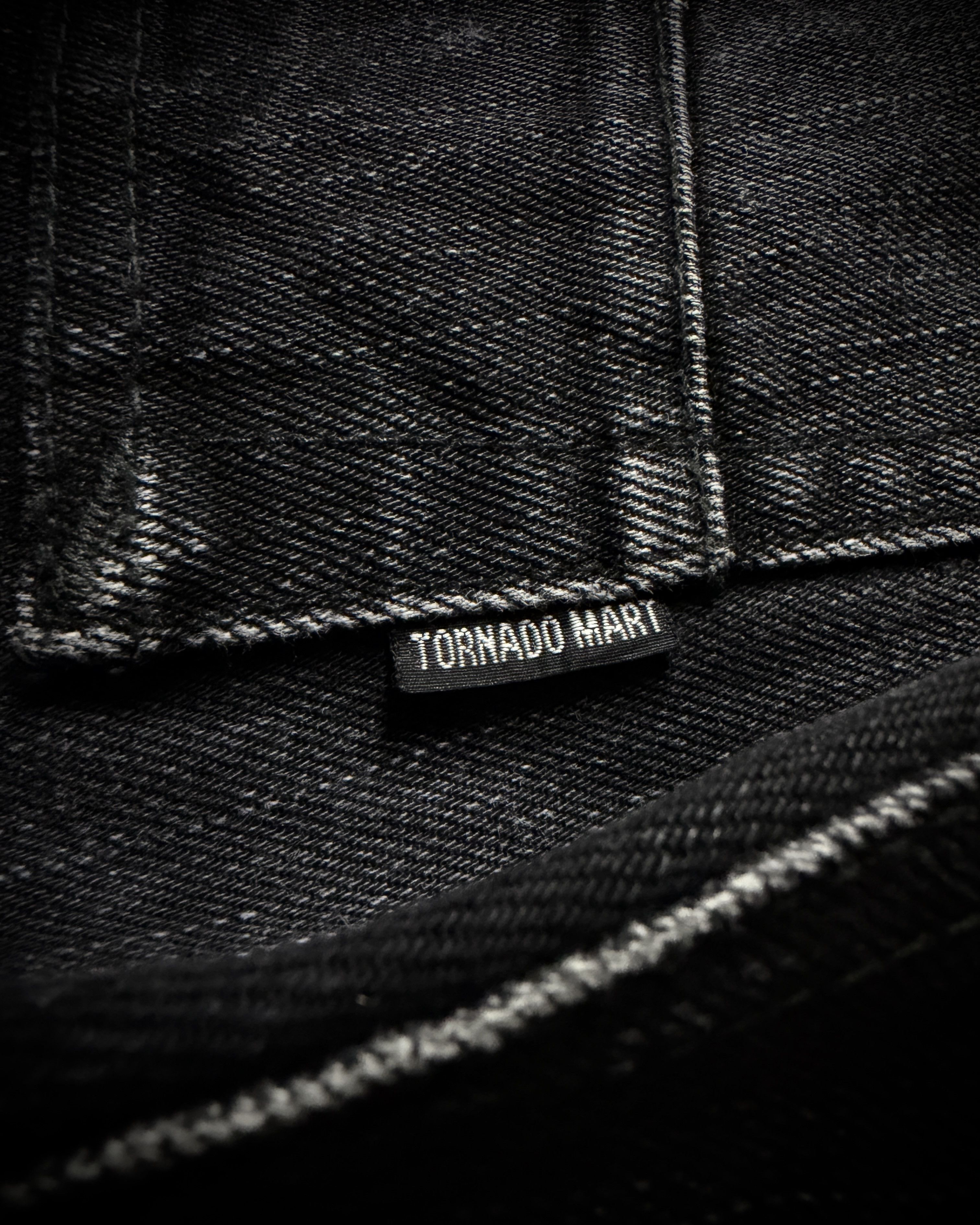 Tornado Mart Tornado Mart Black Leopard Coated Fade Flared Denim Size US 33 - 11 Thumbnail