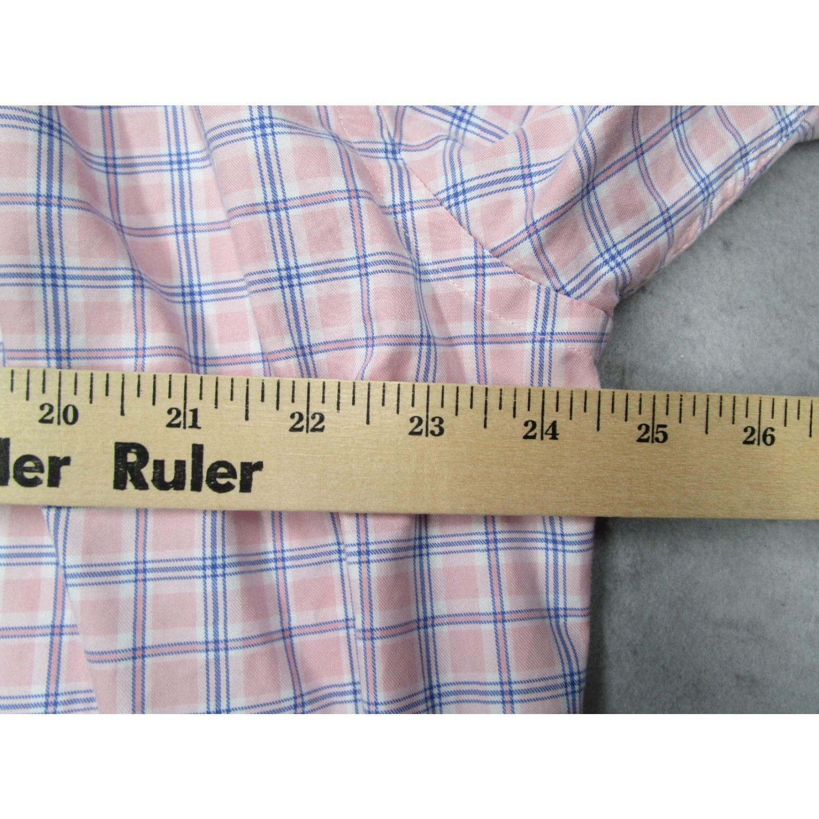 David Donahue VINTAGE David Donahue Dress Shirt Men 17 34 Pink Check Long Sleeve Business Casual Wedding Designer Size 34R - 7 Thumbnail