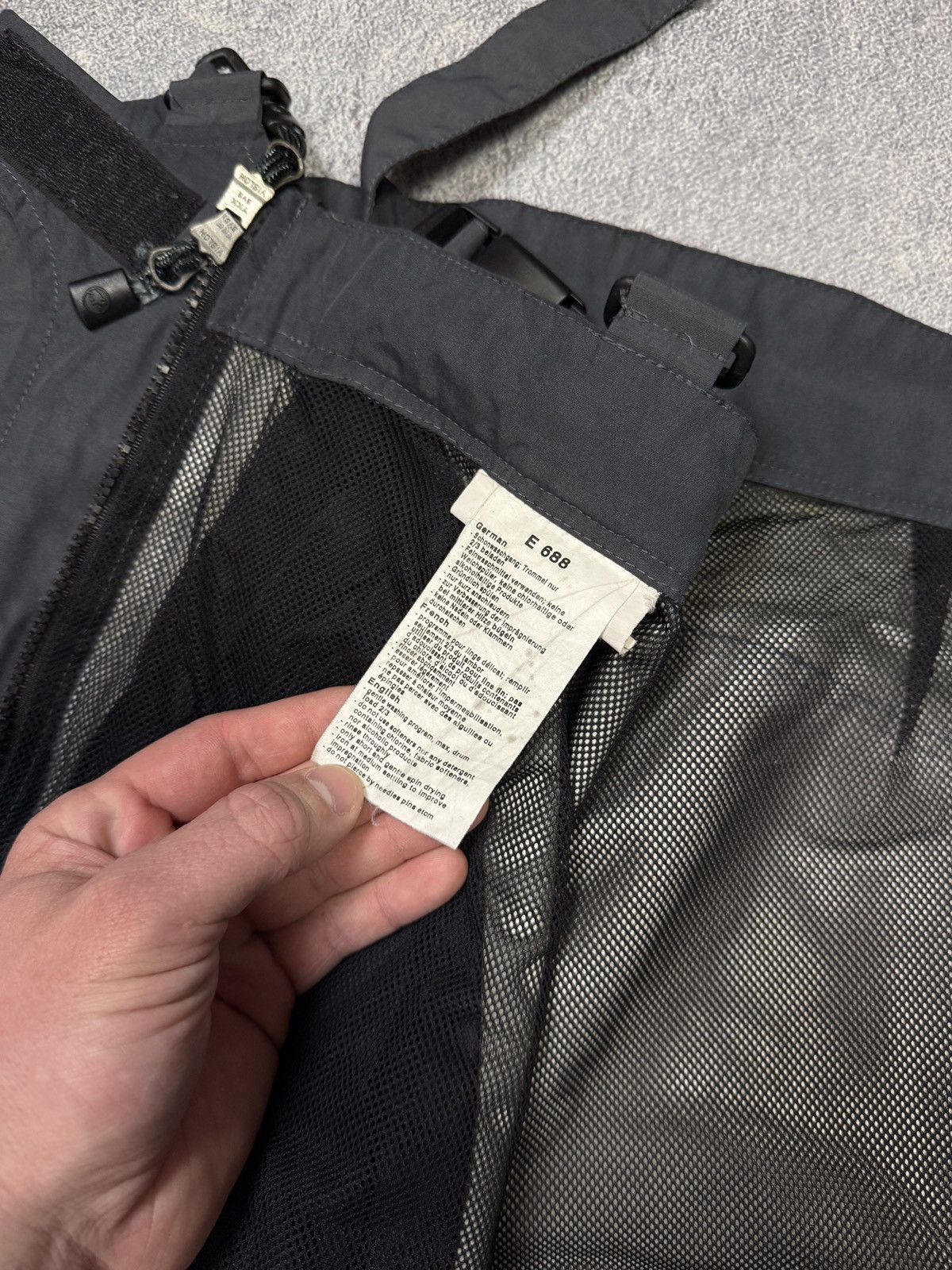 Mammut Vintage Mammut Extreme Gore Tex Ski Pants Overalls Japan Y2K Size US 32 / EU 48 - 18 Thumbnail