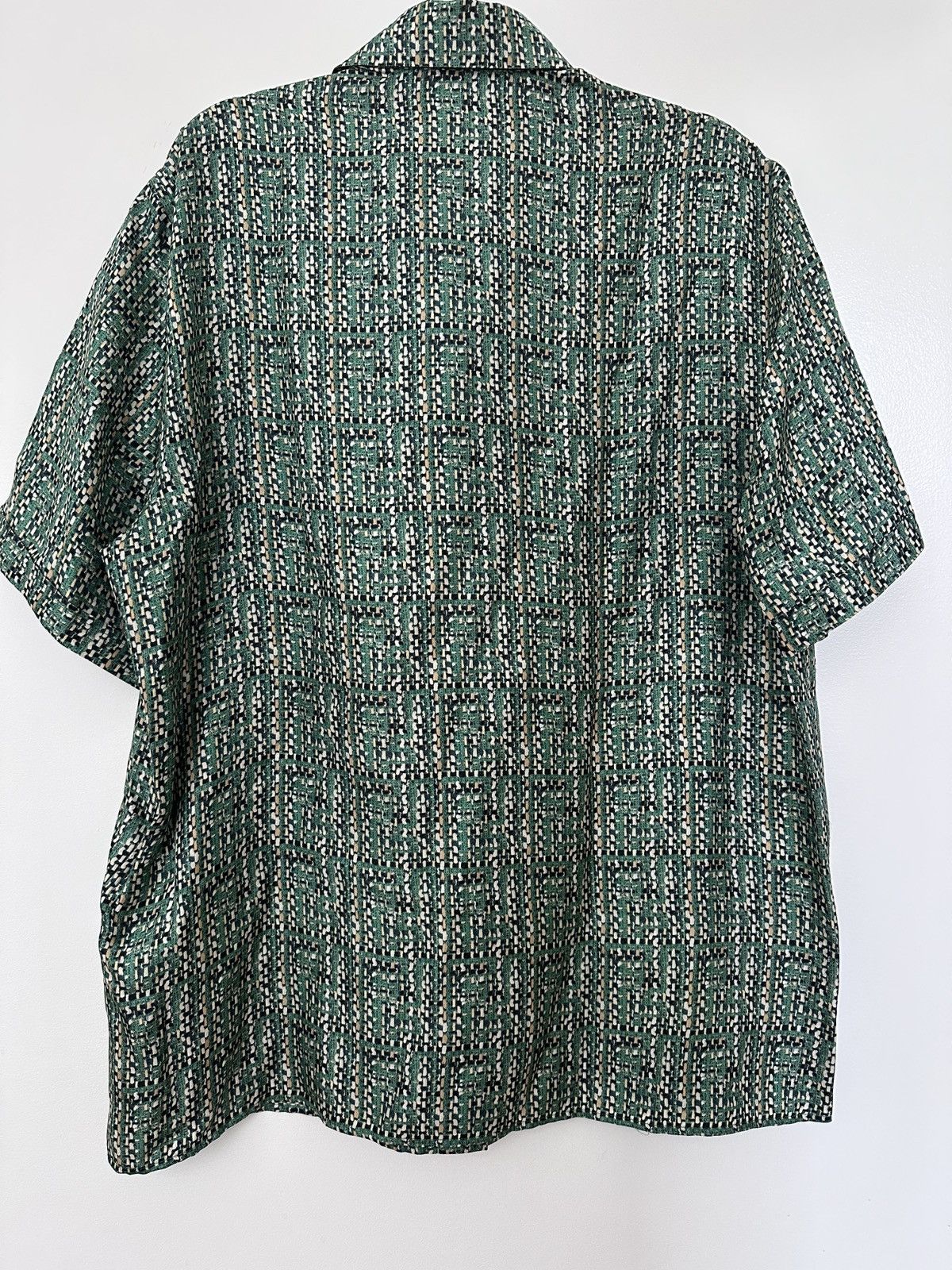 Fendi Fendi - Silk Logo Camo Shirt - size 48 IT Size US M / EU 48-50 / 2 - 6 Thumbnail