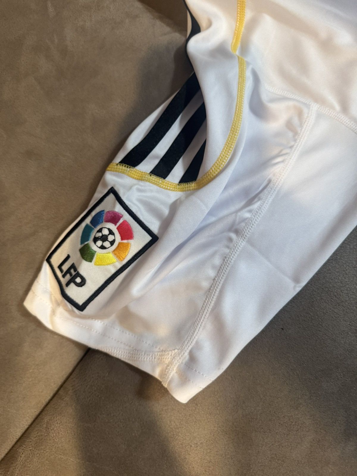 Adidas Ronaldo 2009 Real Madrid Size US L / EU 52-54 / 3 - 6 Thumbnail