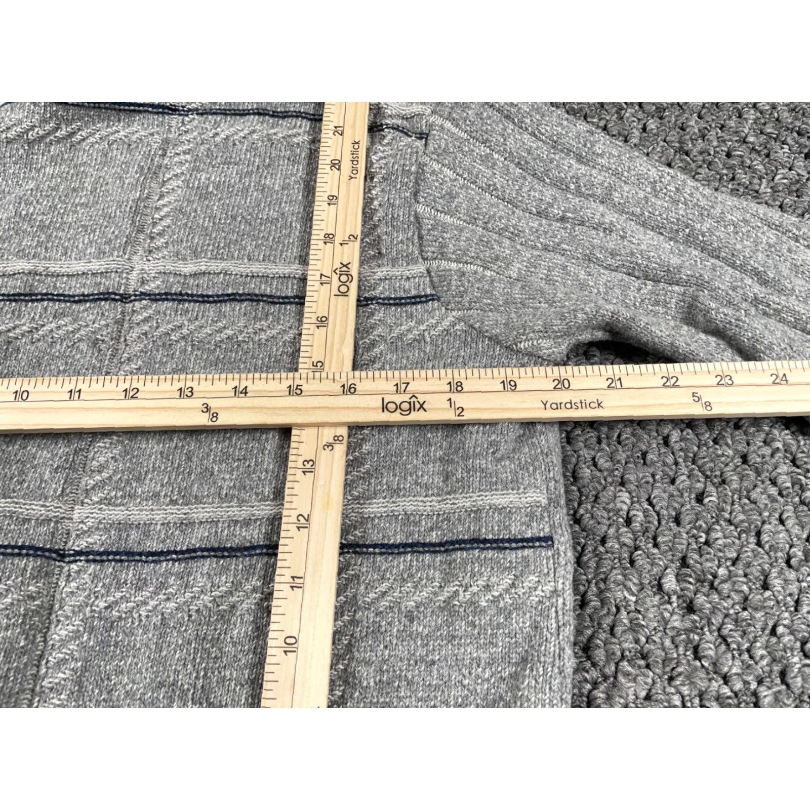 Haggar VINTAGE Haggar Sweater Crewneck Check Pattern Gray Heavyweight Cotton Knit Adult Large Regular Men Size US L / EU 52-54 / 3 - 5 Thumbnail