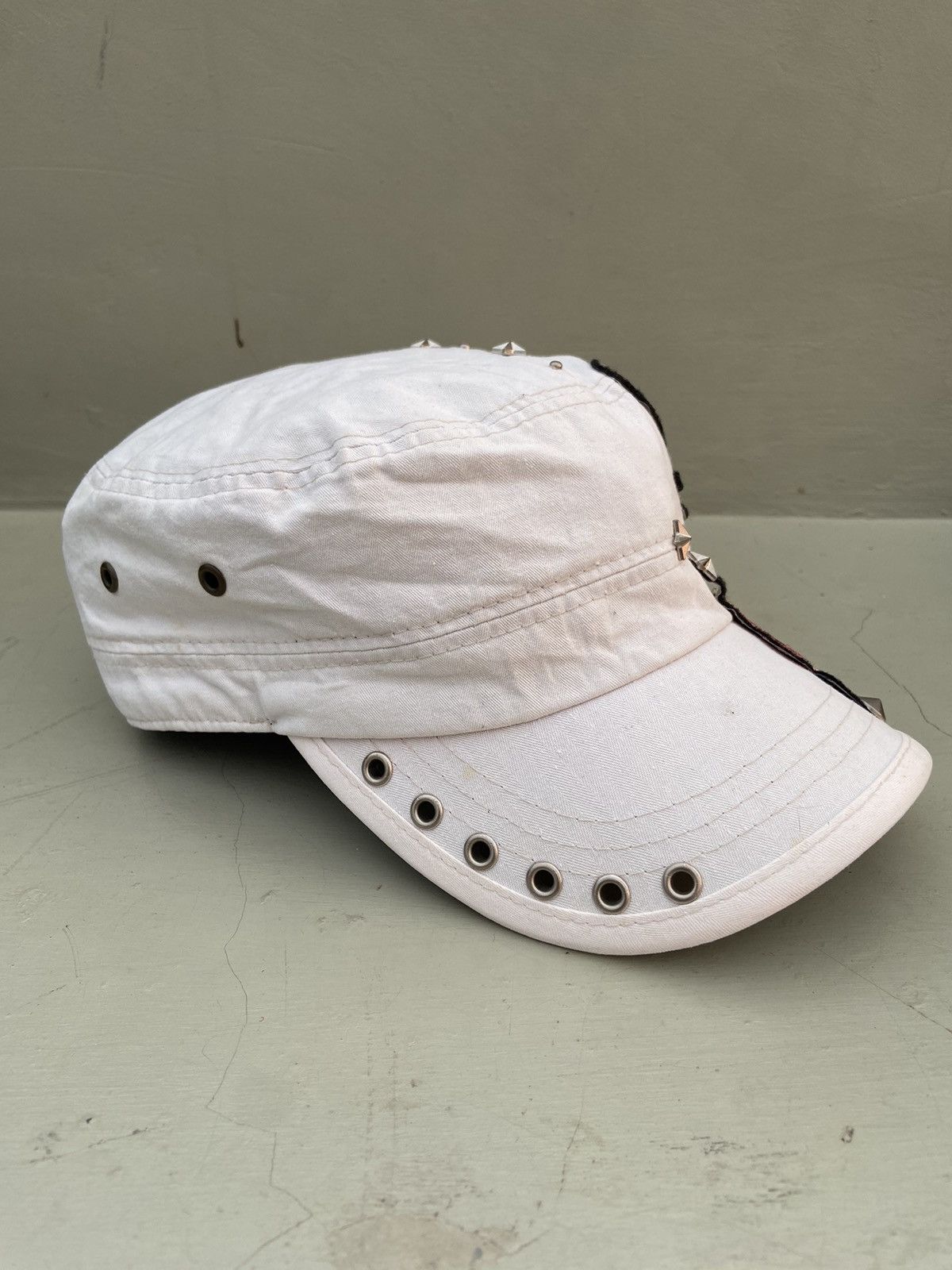 If Six Was Nine 2000s star floral embroidery studded patrol hat Size ONE SIZE - 6 Thumbnail
