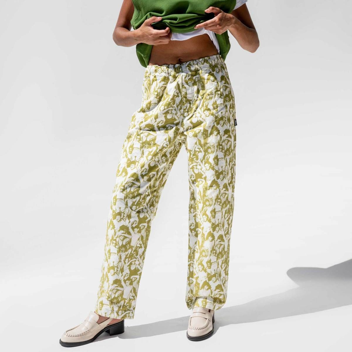 Stussy Stussy Mob Beach Pant in Green Size US 32 / EU 48 - 2 Thumbnail