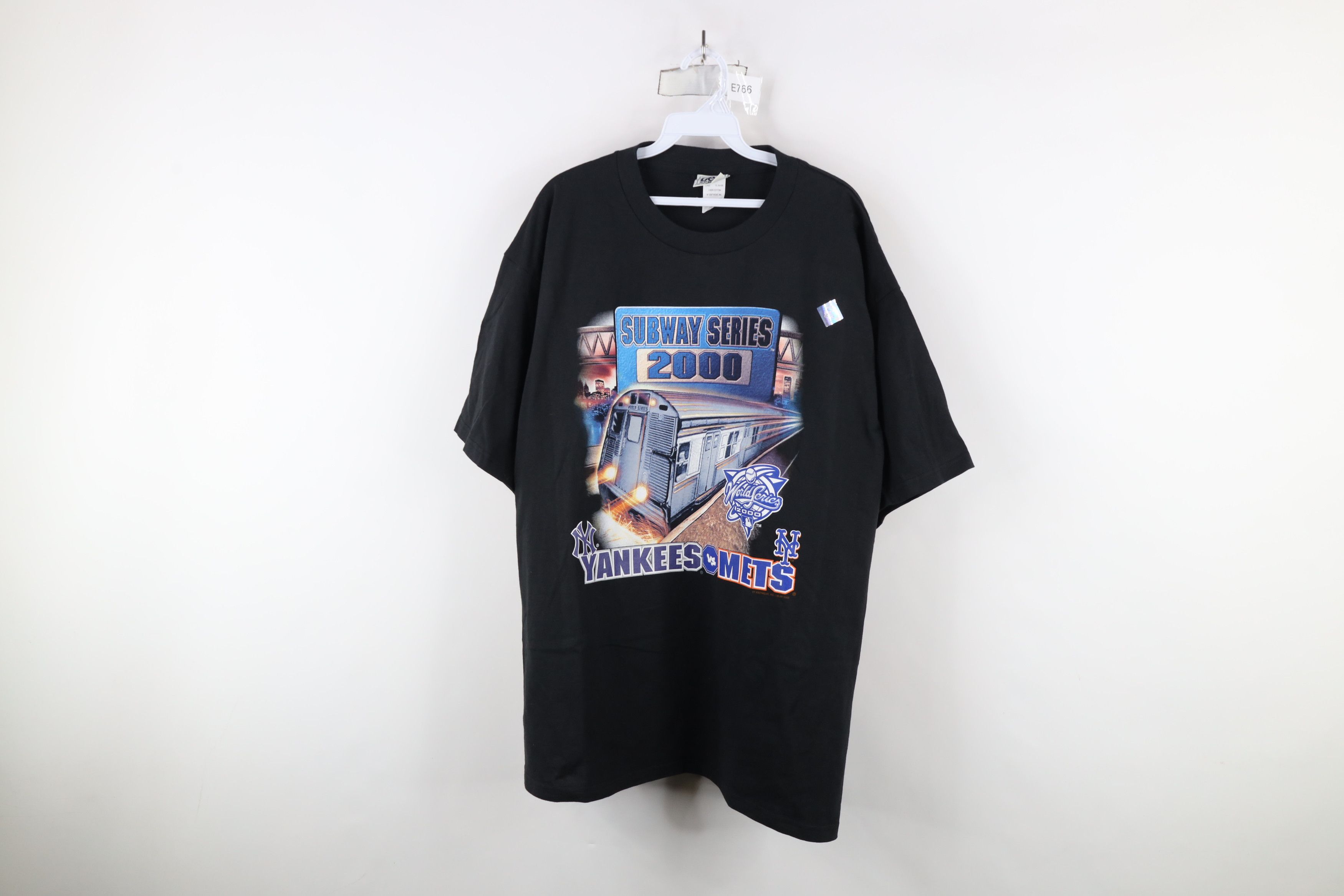 Vintage Deadstock Vintage Subway New York Yankees vs Mets T-Shirt Size US XL / EU 56 / 4 - 1 Thumbnail