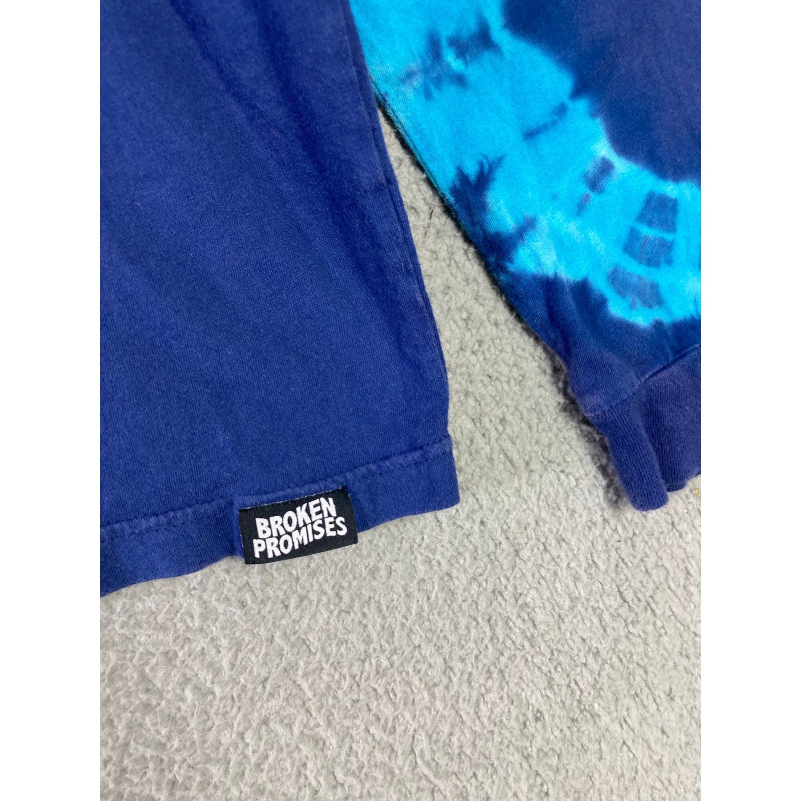 Broken Promises Co. Broken Promises Unisex XL Blue Graphic T-Shirt Size US XL / EU 56 / 4 - 8 Thumbnail