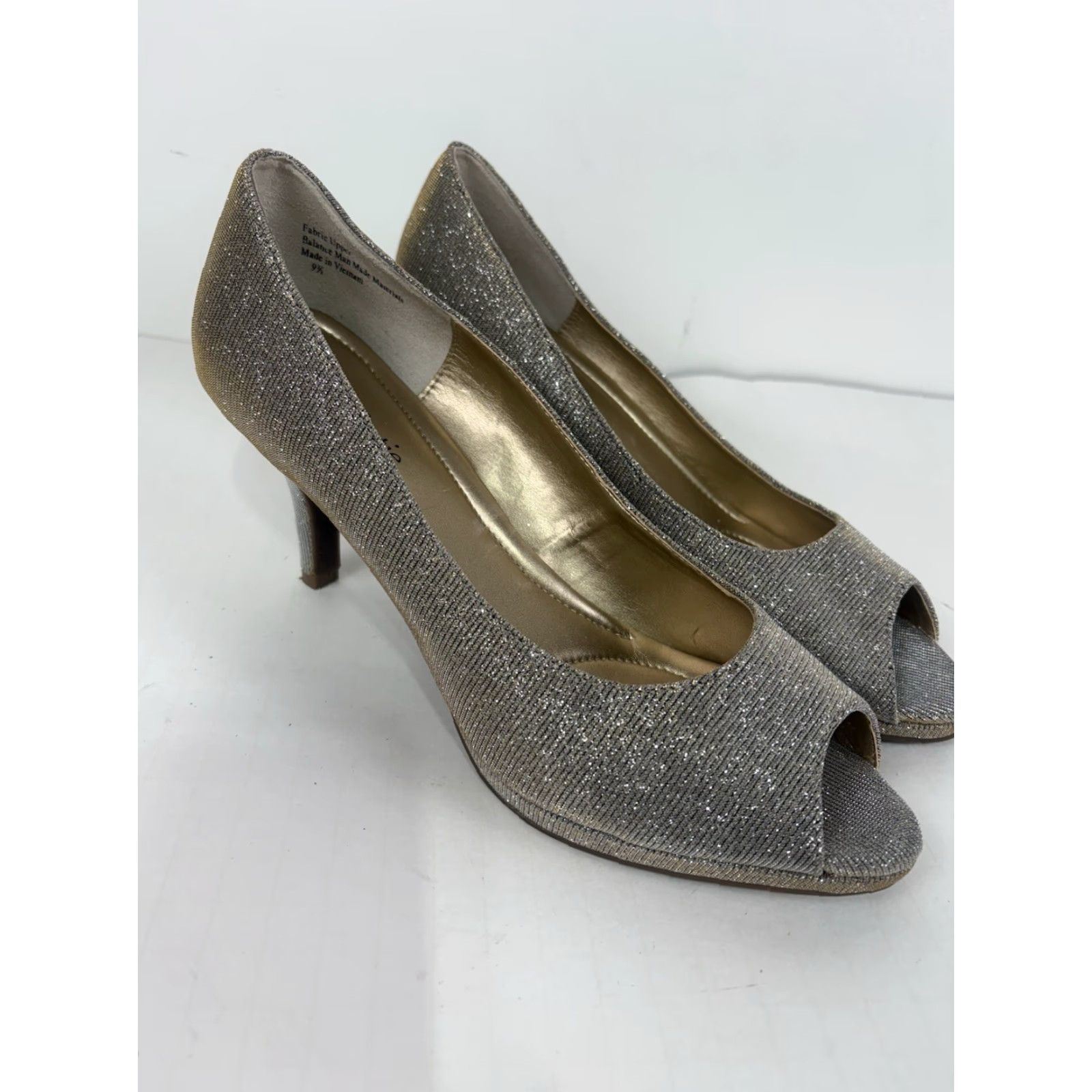 Vintage VINTAGE Kelly & Katie Women's Open Toe Heels Size 9.5 Silver Gold Stiletto Dress Shoe Size US 9.5 / IT 39.5 - 3 Thumbnail