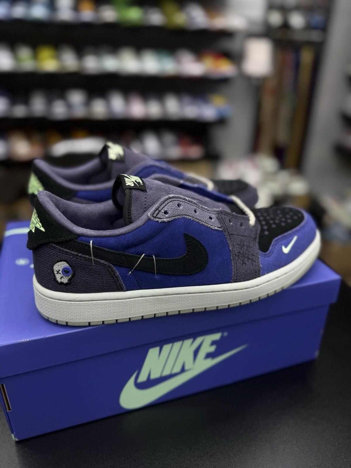 Jordan Brand 11 Air Jordan 1 Low OG Zion Williamson ‘Voodoo Alternate Size US 11 / EU 44 - 2 Thumbnail