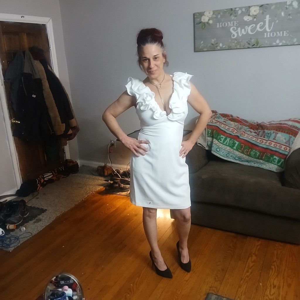 Other Siena Mini, White V-Neck, Ruffled Neckline Dress, 10 NWOT Size L / US 10 / IT 46 - 4 Thumbnail