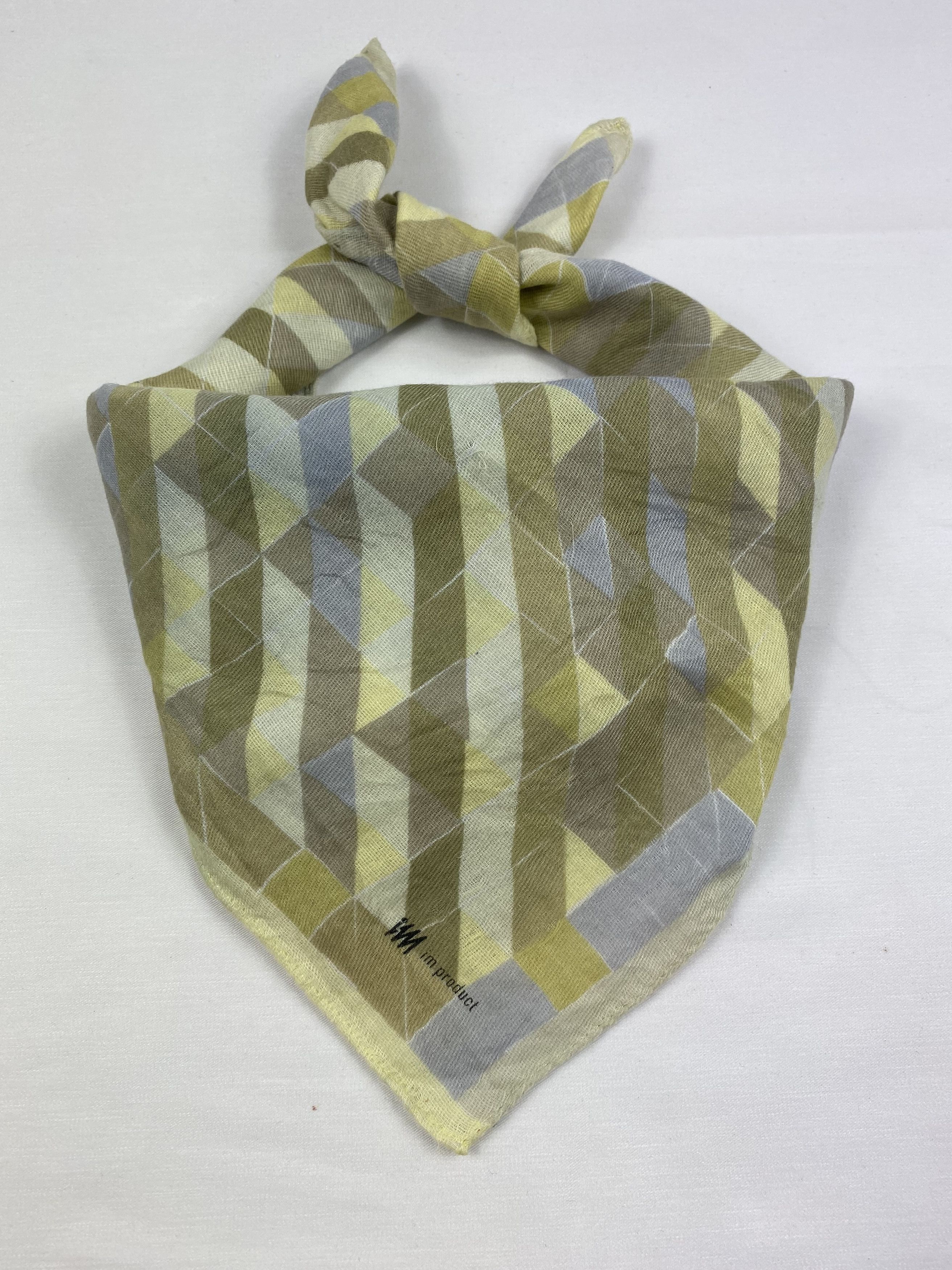 Issey Miyake Issey Miyake Handkerchief / Bandana / Neckerchief Size ONE SIZE - 1 Thumbnail