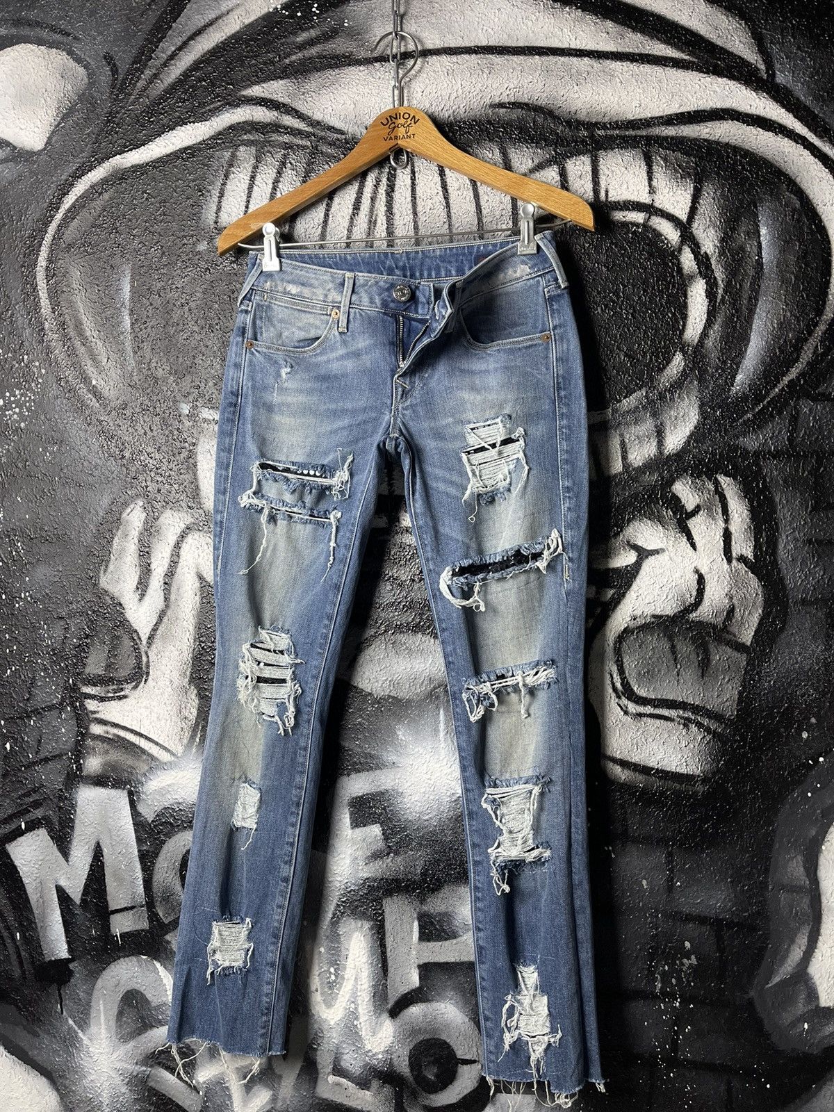 True Religion True Religion Shannon Distressed Denim Slim Jeans Women’s 26 Size 26" / US 2 / IT 38 - 1 Thumbnail