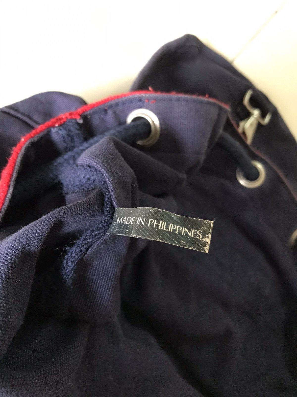 Tommy Hilfiger × Vintage Vintage Tommy Hilfiger Big Flag Logo Canvas Backpack Bag Size ONE SIZE - 10 Thumbnail