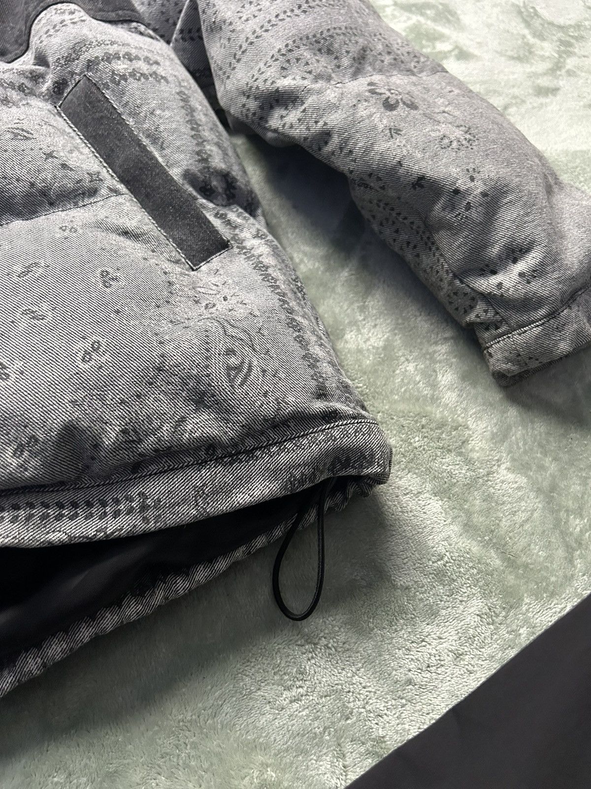 Hudson Hudson Hopps Paisley Bandana Jacket — Size Medium Size US M / EU 48-50 / 2 - 17 Thumbnail