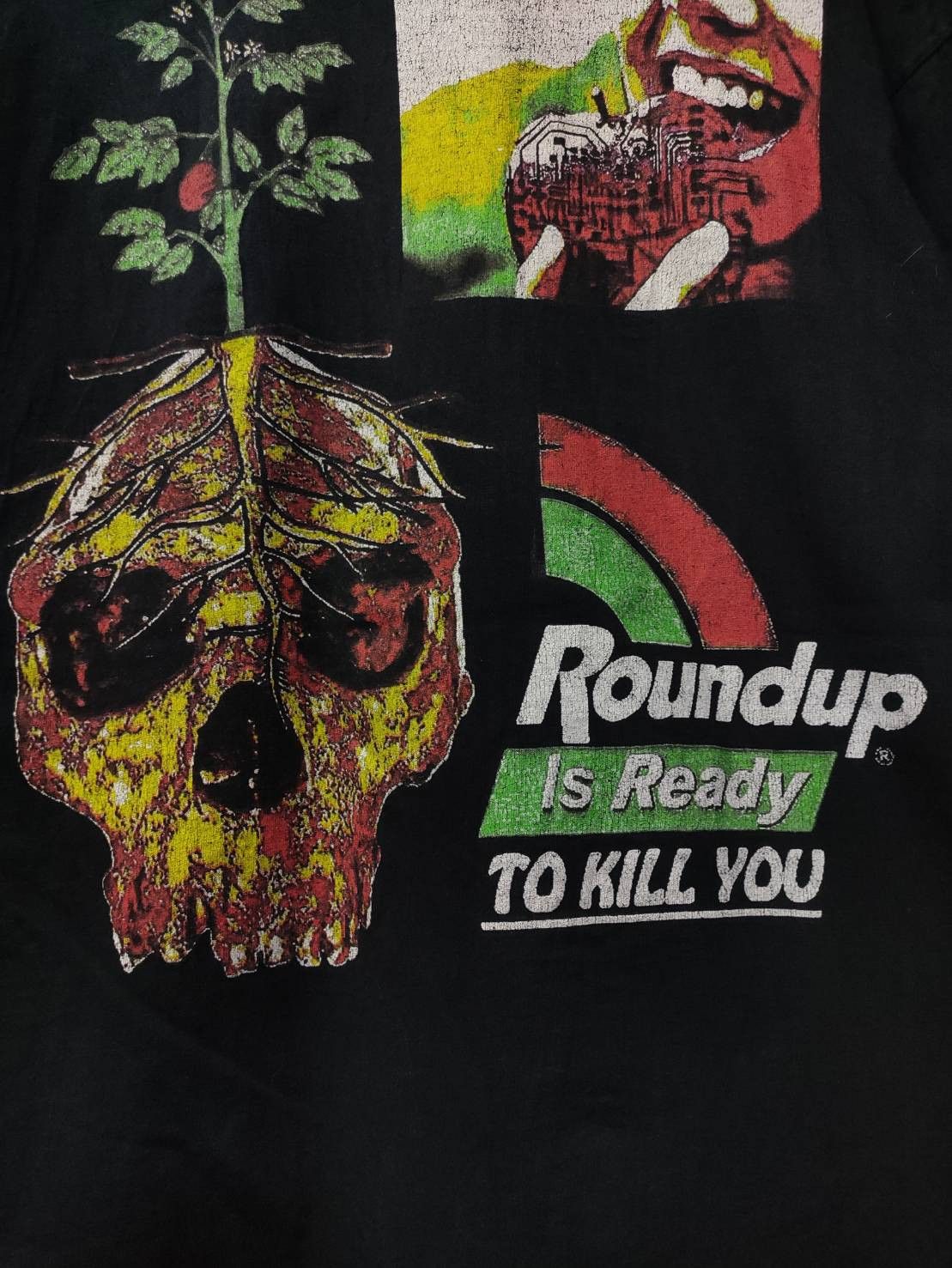 Online Ceramics Online Ceramics Genetic Engineering GMO Black T-Shirt Size US L / EU 52-54 / 3 - 11 Thumbnail
